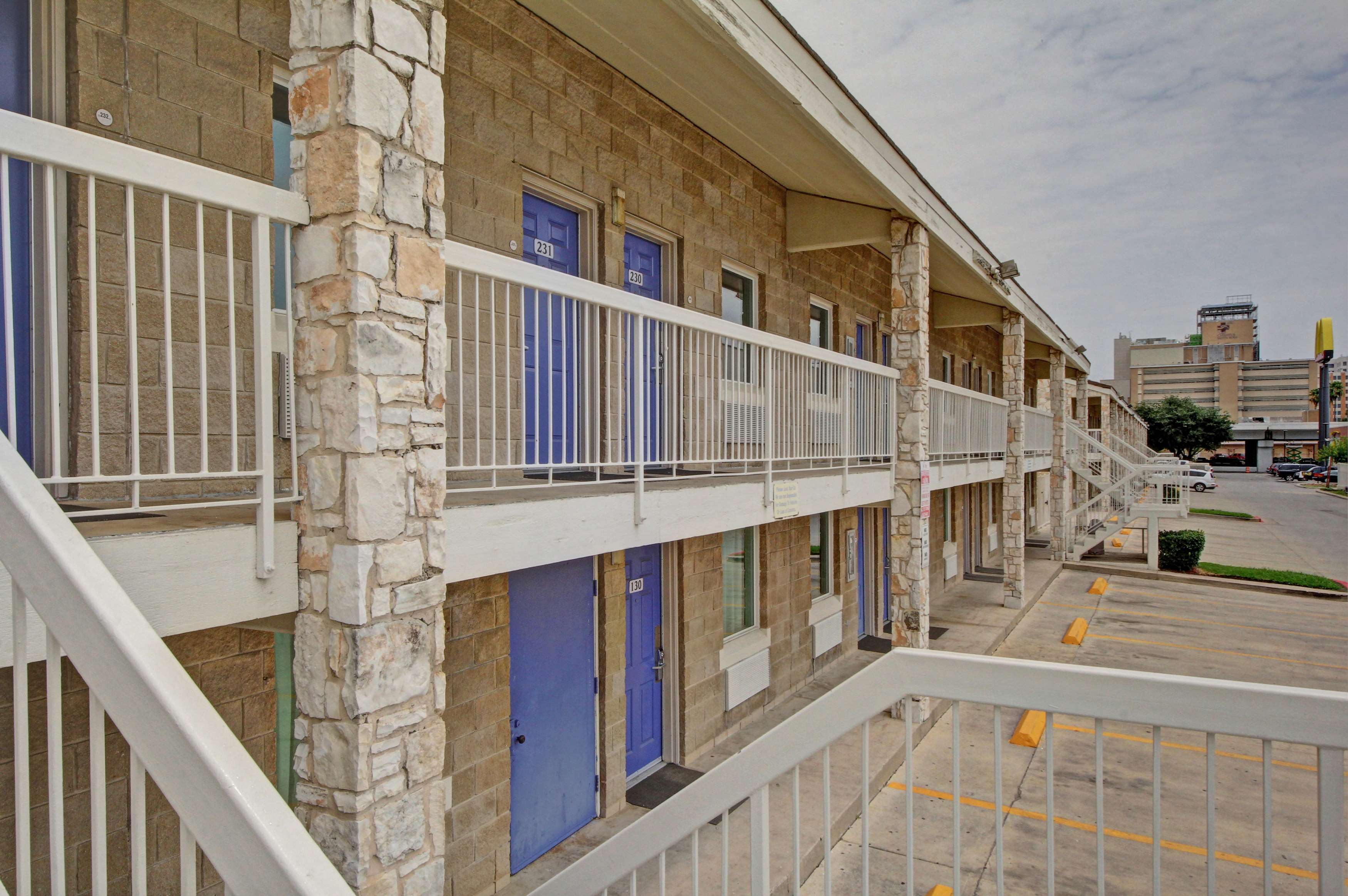 Motel 6 San Antonio Downtown - Market Square