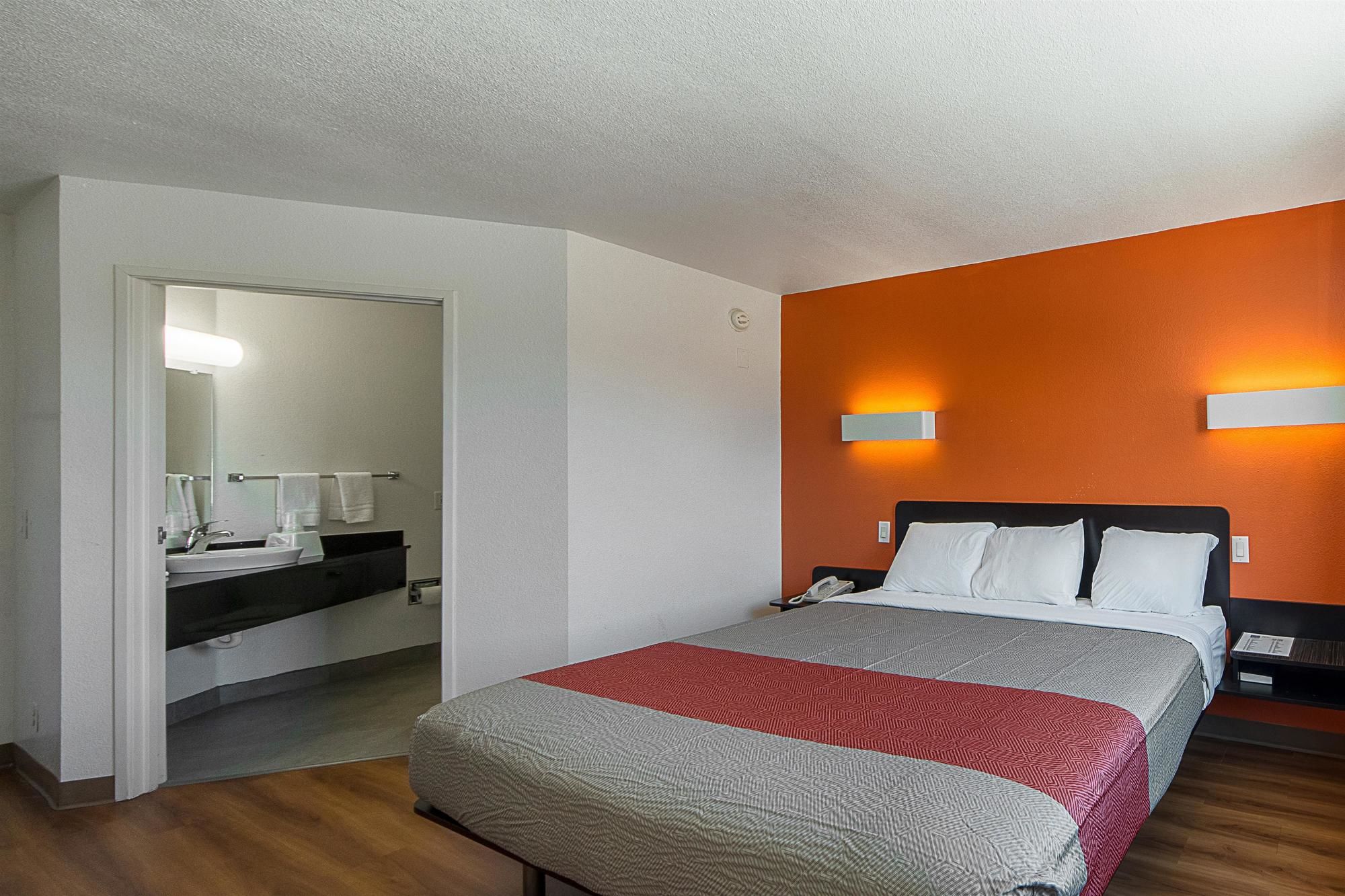 Motel 6 San Antonio Downtown/Alamodome