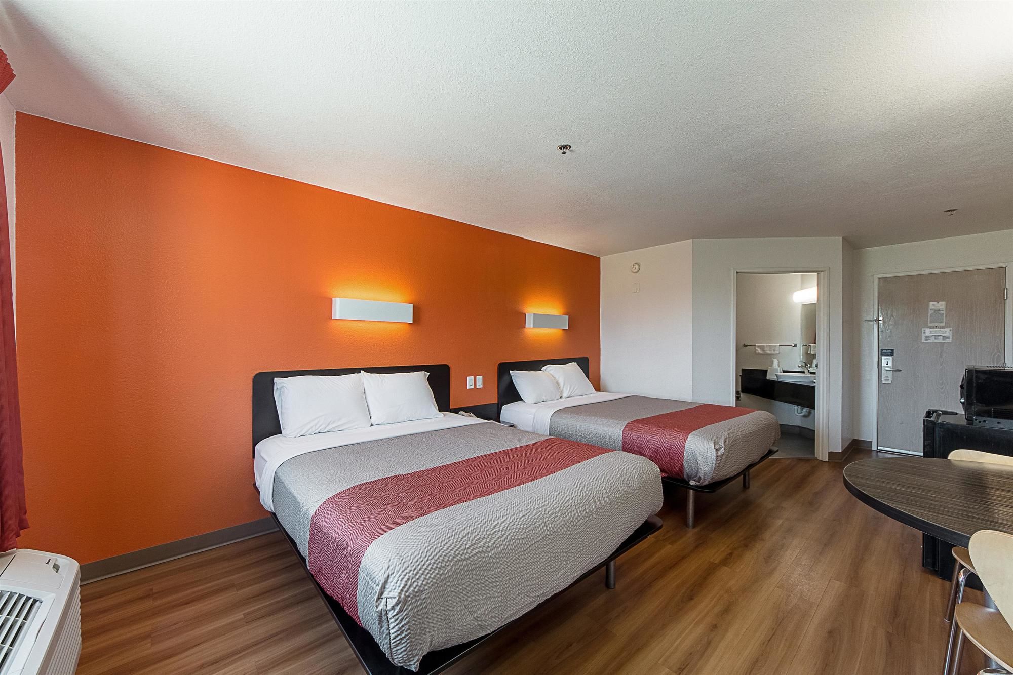 Motel 6 San Antonio Downtown/Alamodome