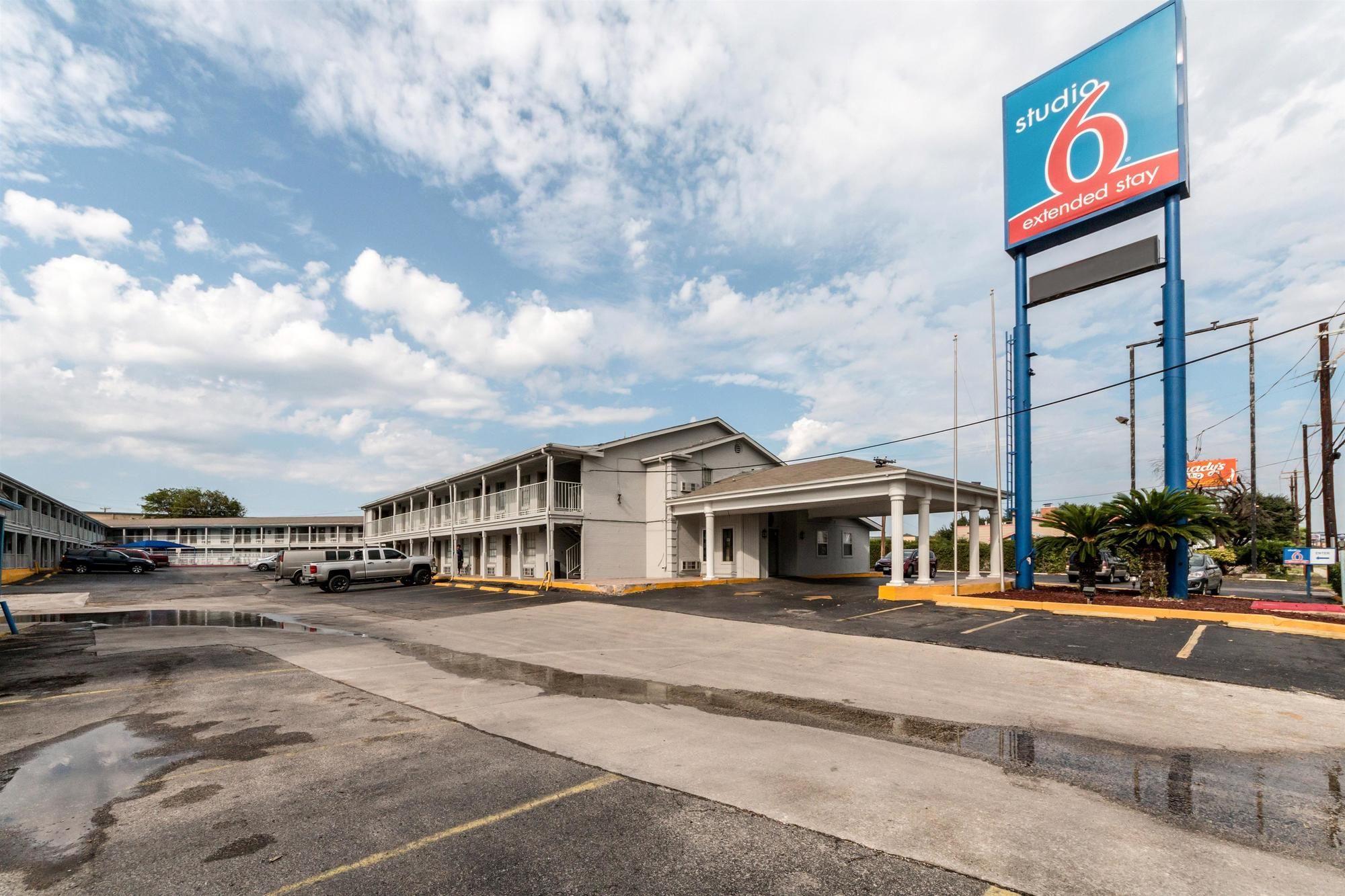 Motel 6 San Antonio Ft Sam Houston