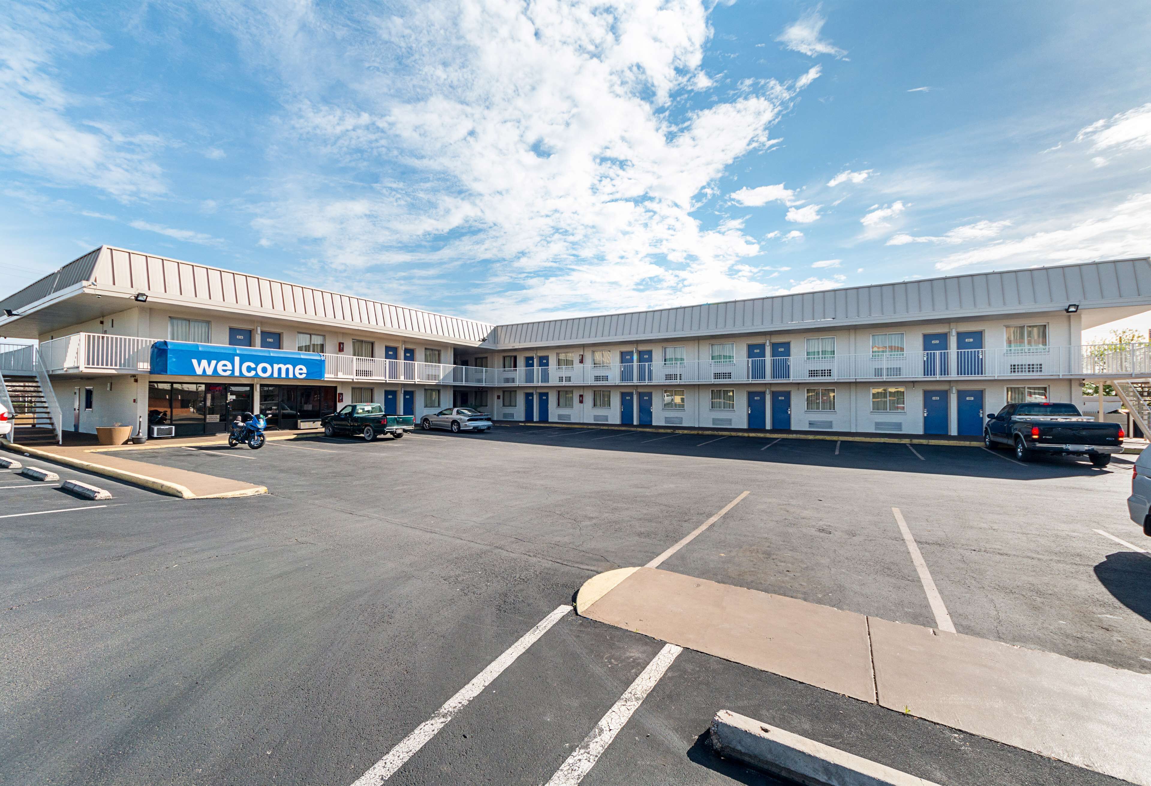 Motel 6 San Antonio I-10 West