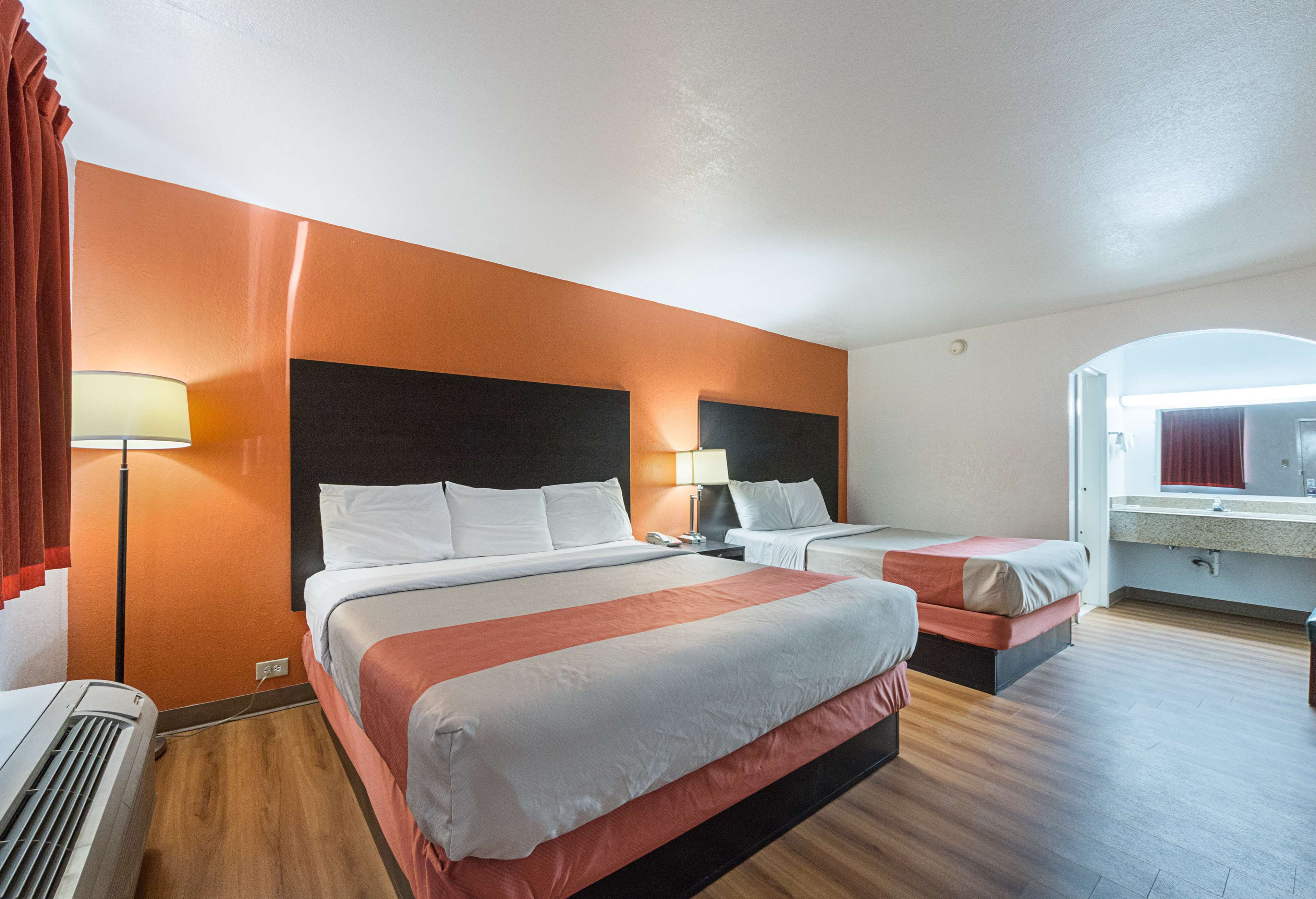 Motel 6 San Antonio I-10 West