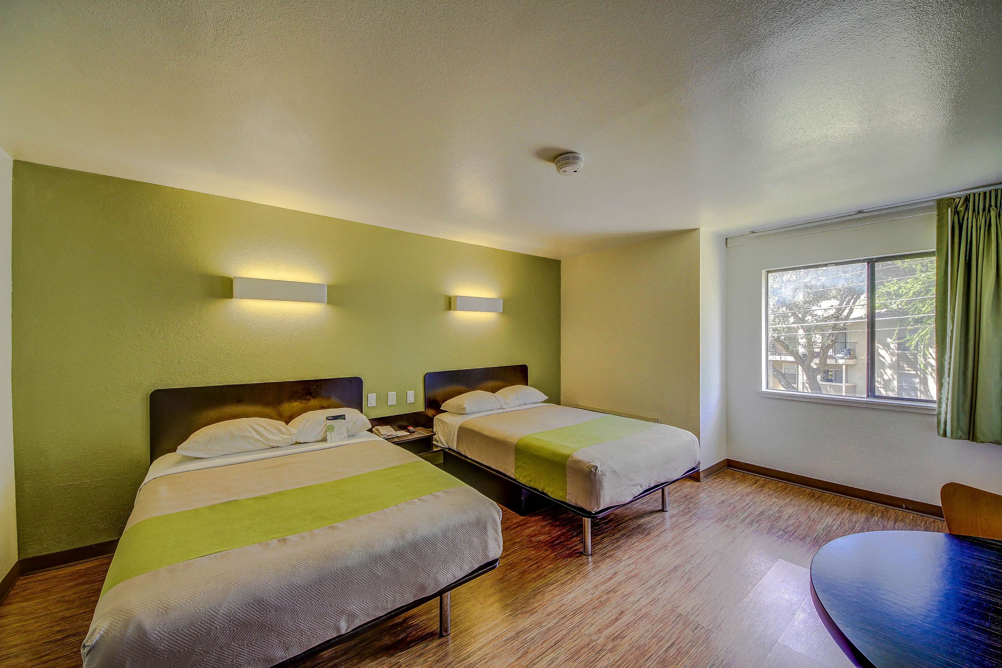 Motel 6 San Antonio Medical Center South
