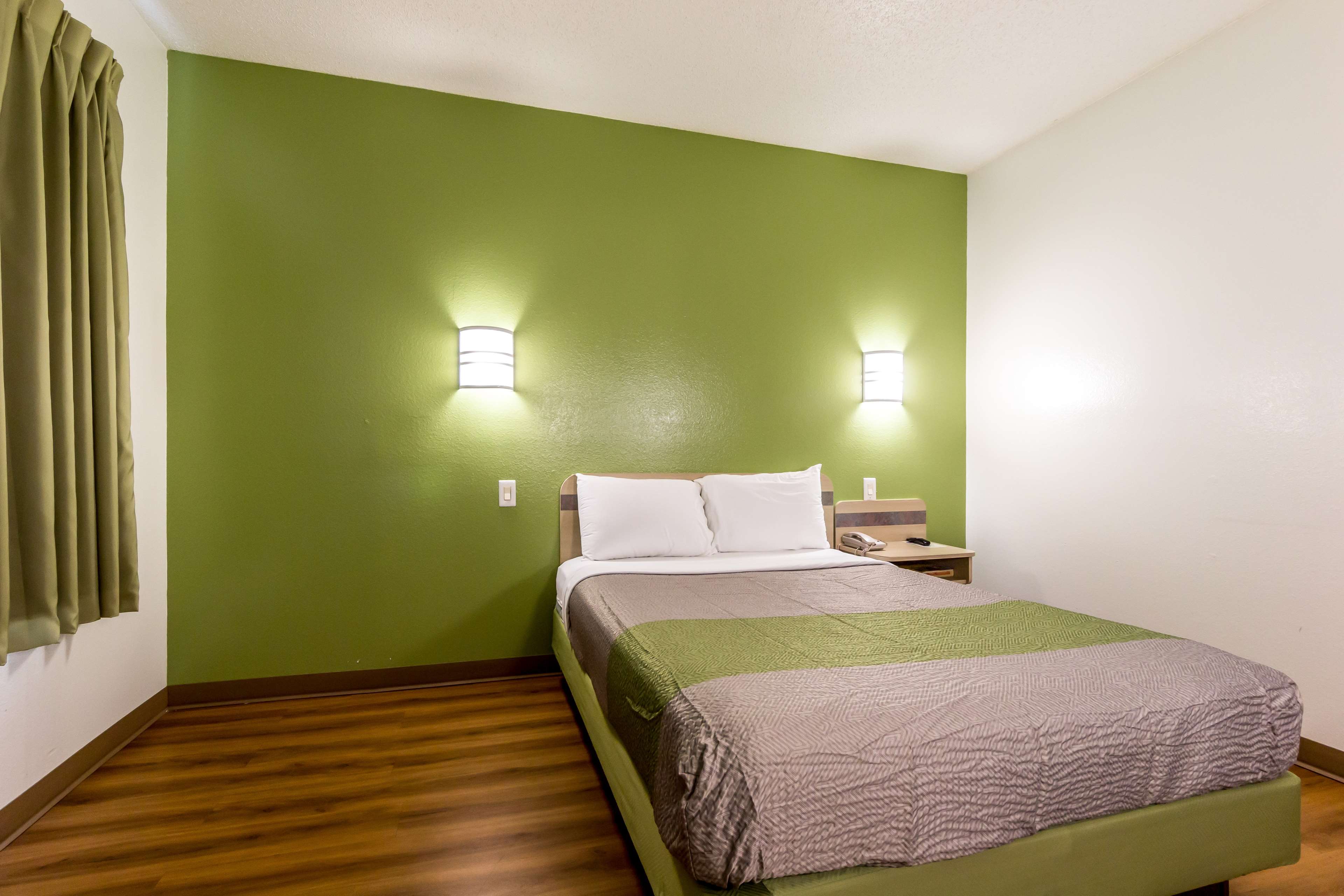 Motel 6 San Antonio South