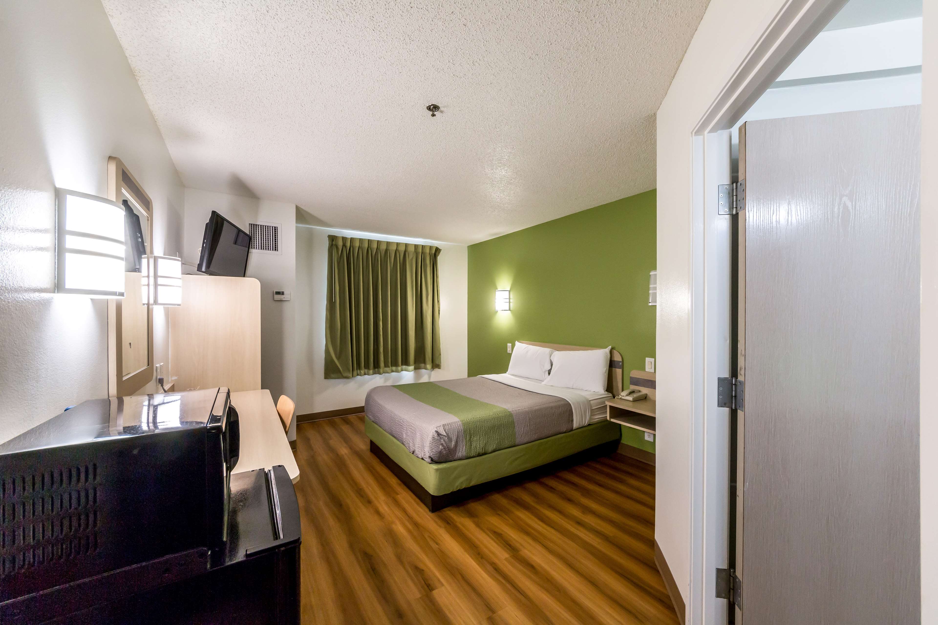 Motel 6 San Antonio South