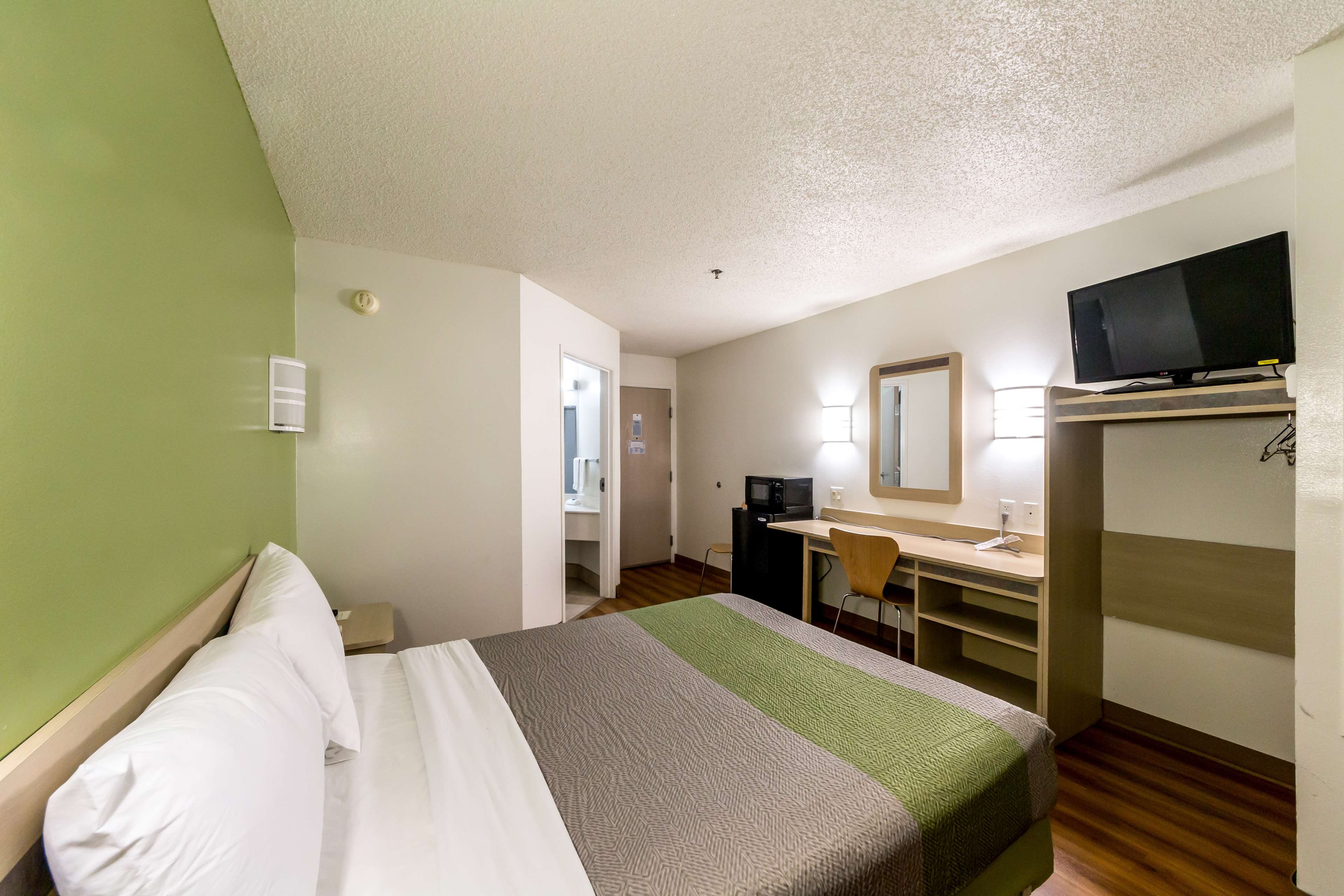 Motel 6 San Antonio South