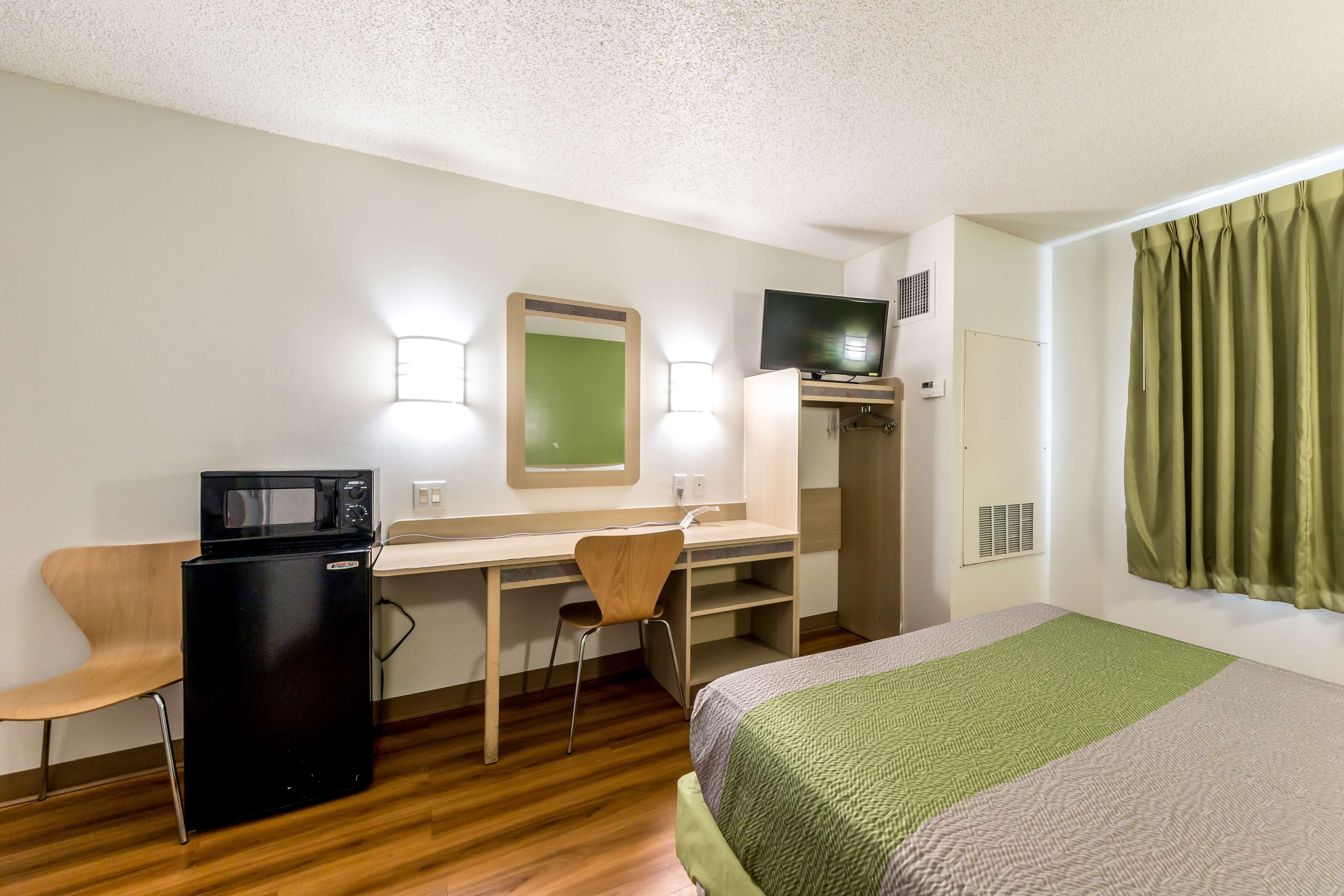 Motel 6 San Antonio South