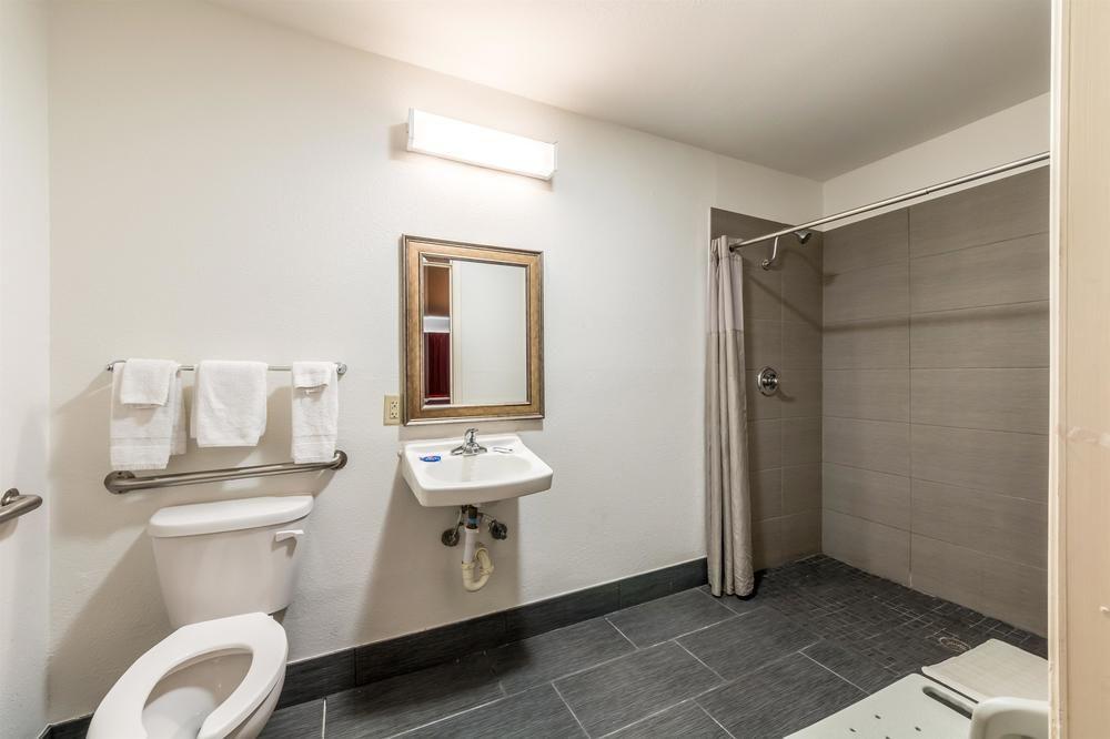 Motel 6 San Antonio S WW White Road