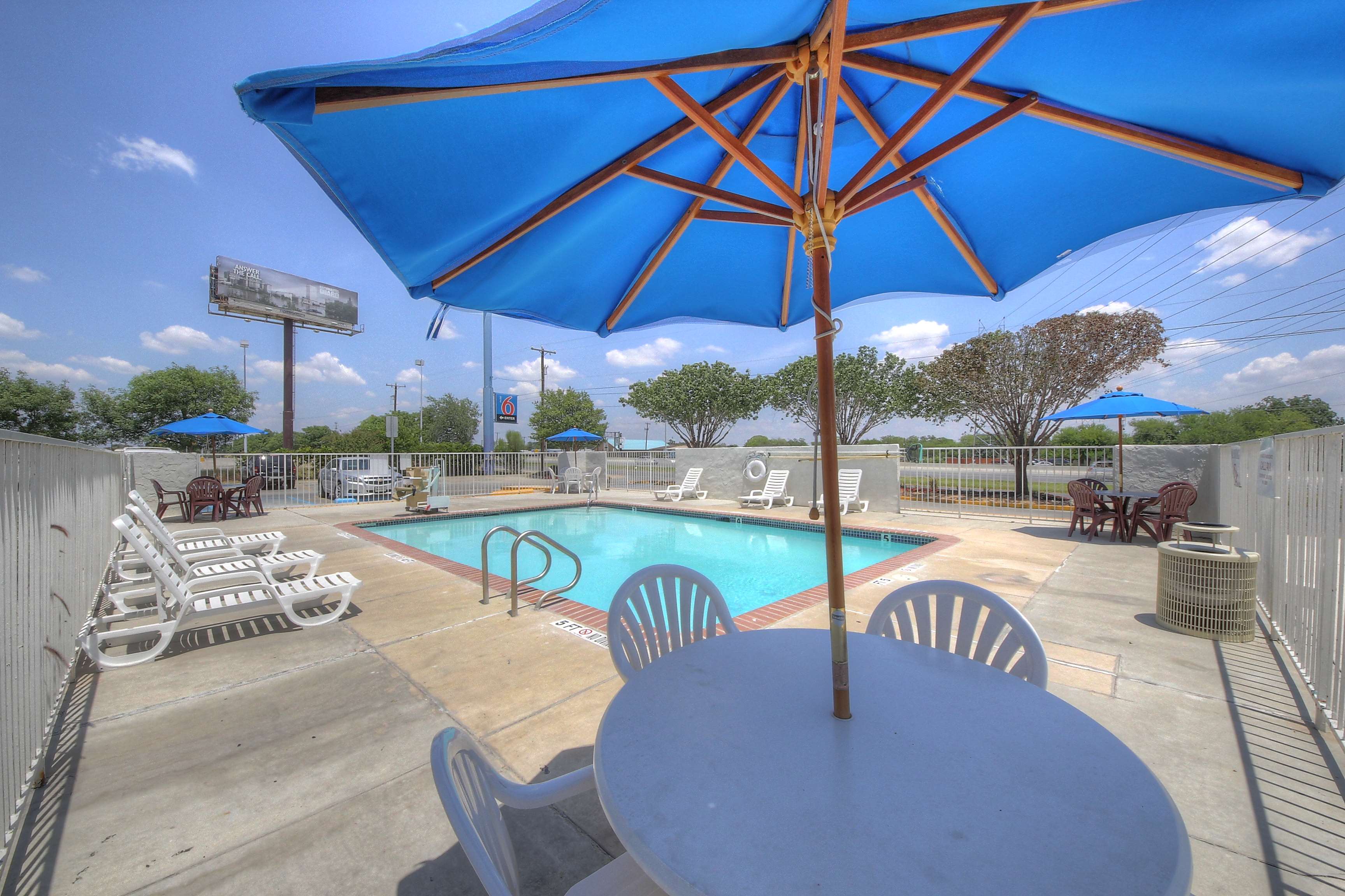 Motel 6 San Antonio West - Seaworld
