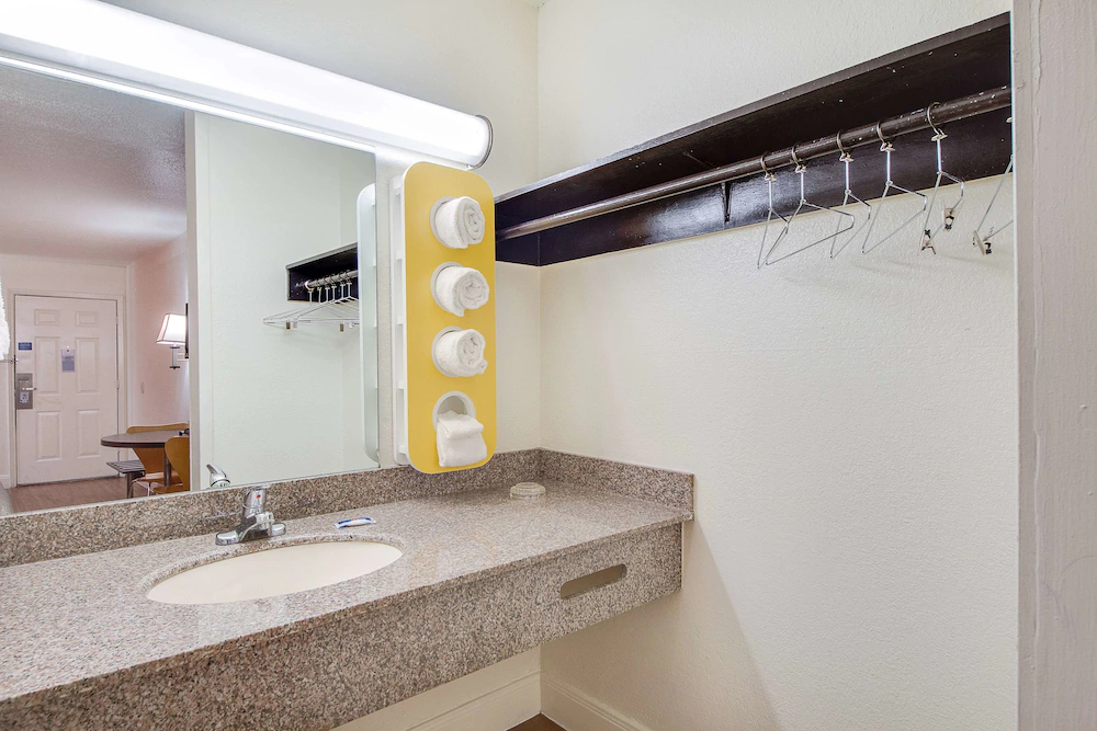 Americas Best Value Inn San Antonio
