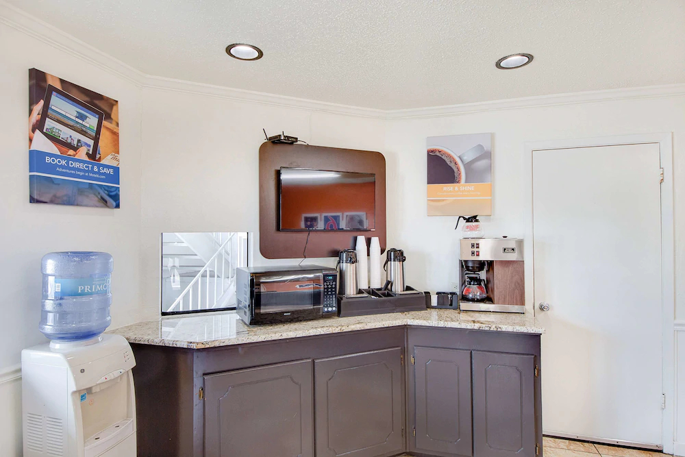Americas Best Value Inn San Antonio