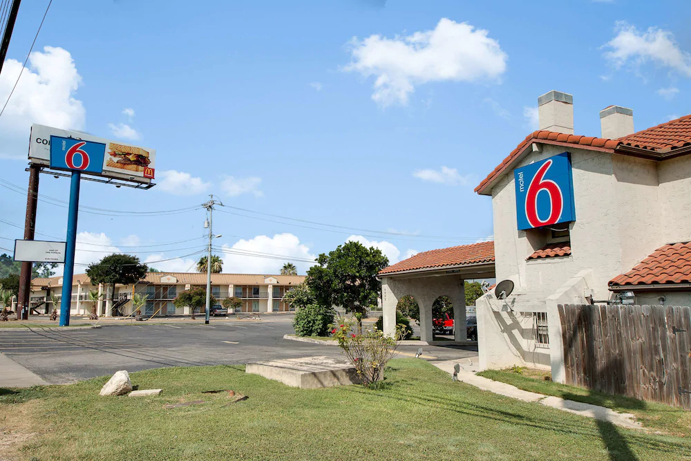 Americas Best Value Inn San Antonio