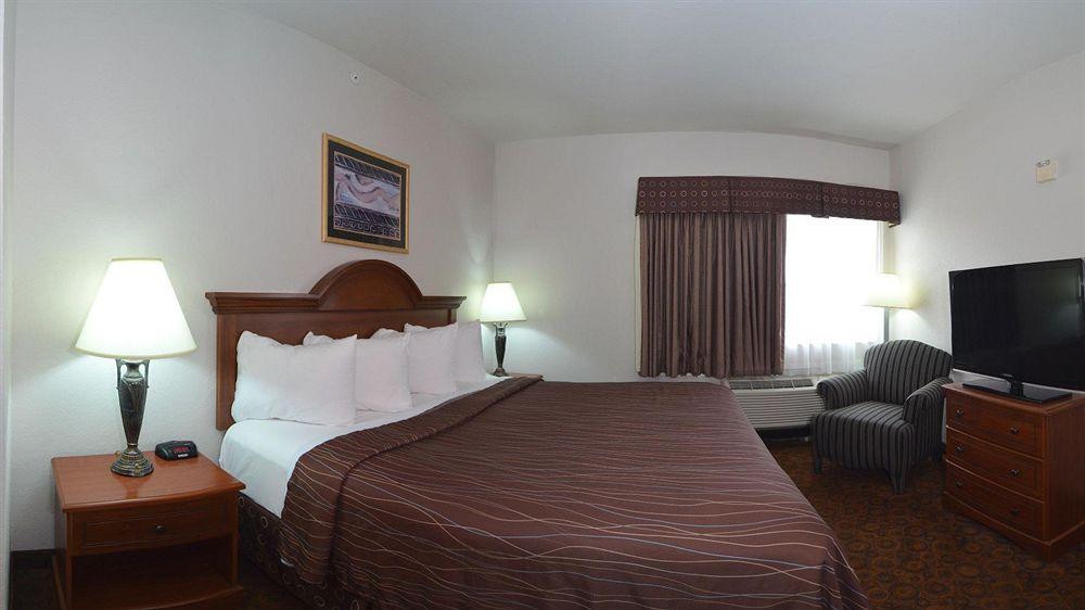Quality Suites San Antonio