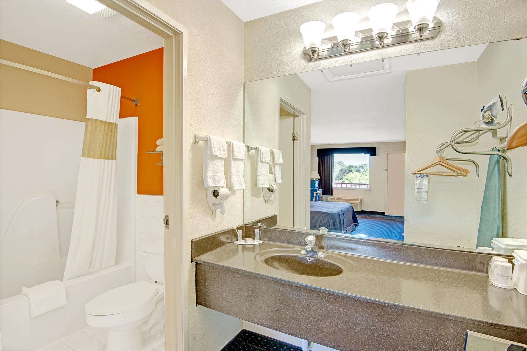 Quality Inn & Suites I-10