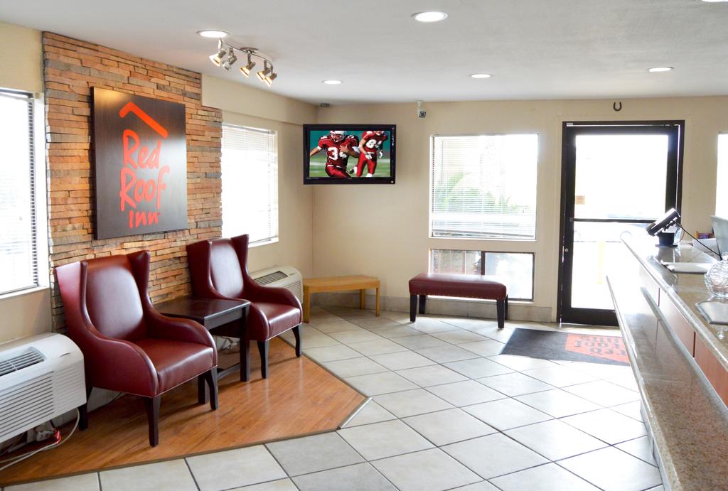 Travelodge by Wyndham San Antonio Lackland AFB North