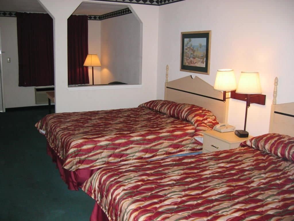 Atria Inn & Suites
