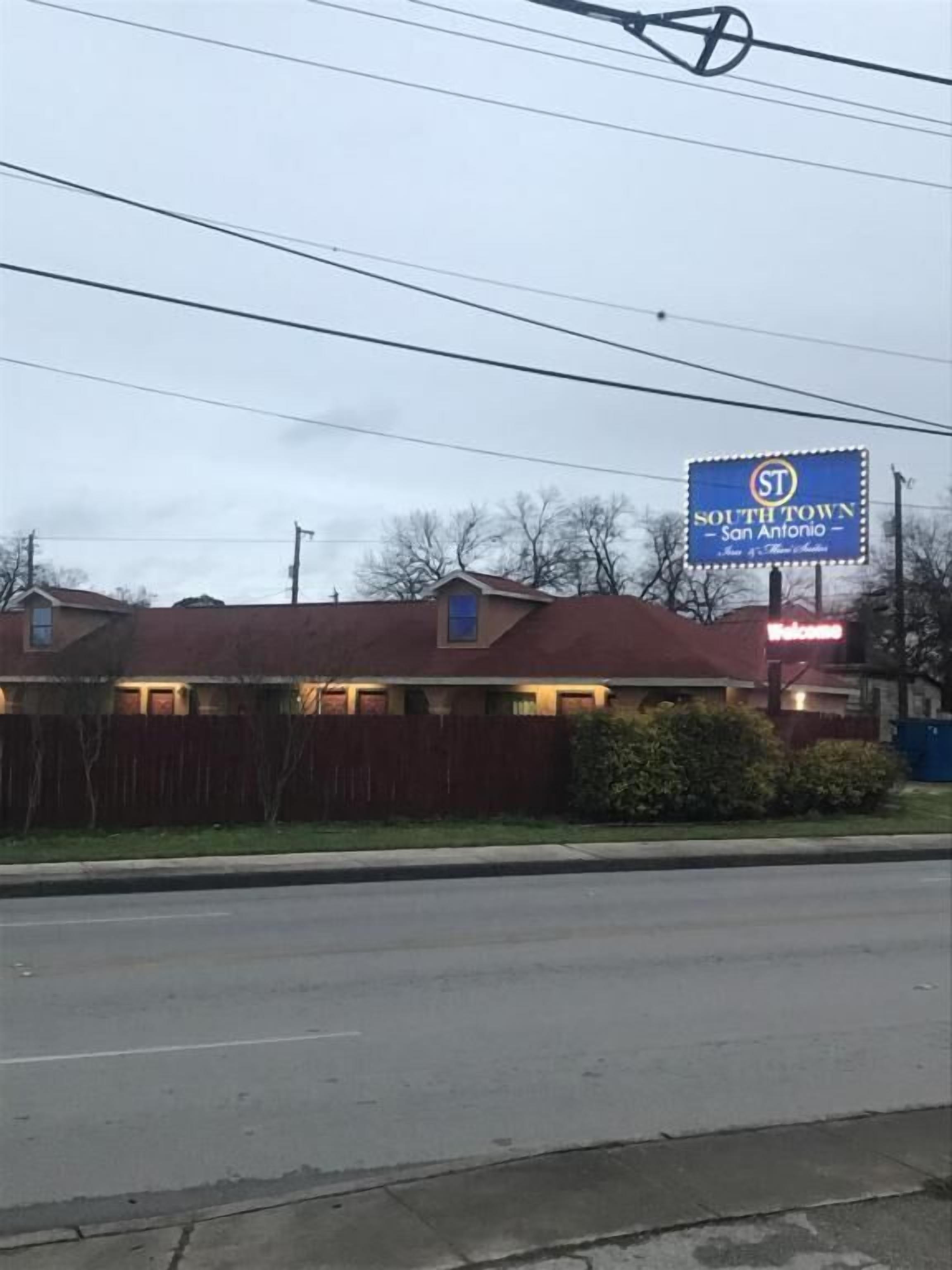 Southtown S.A. Inn