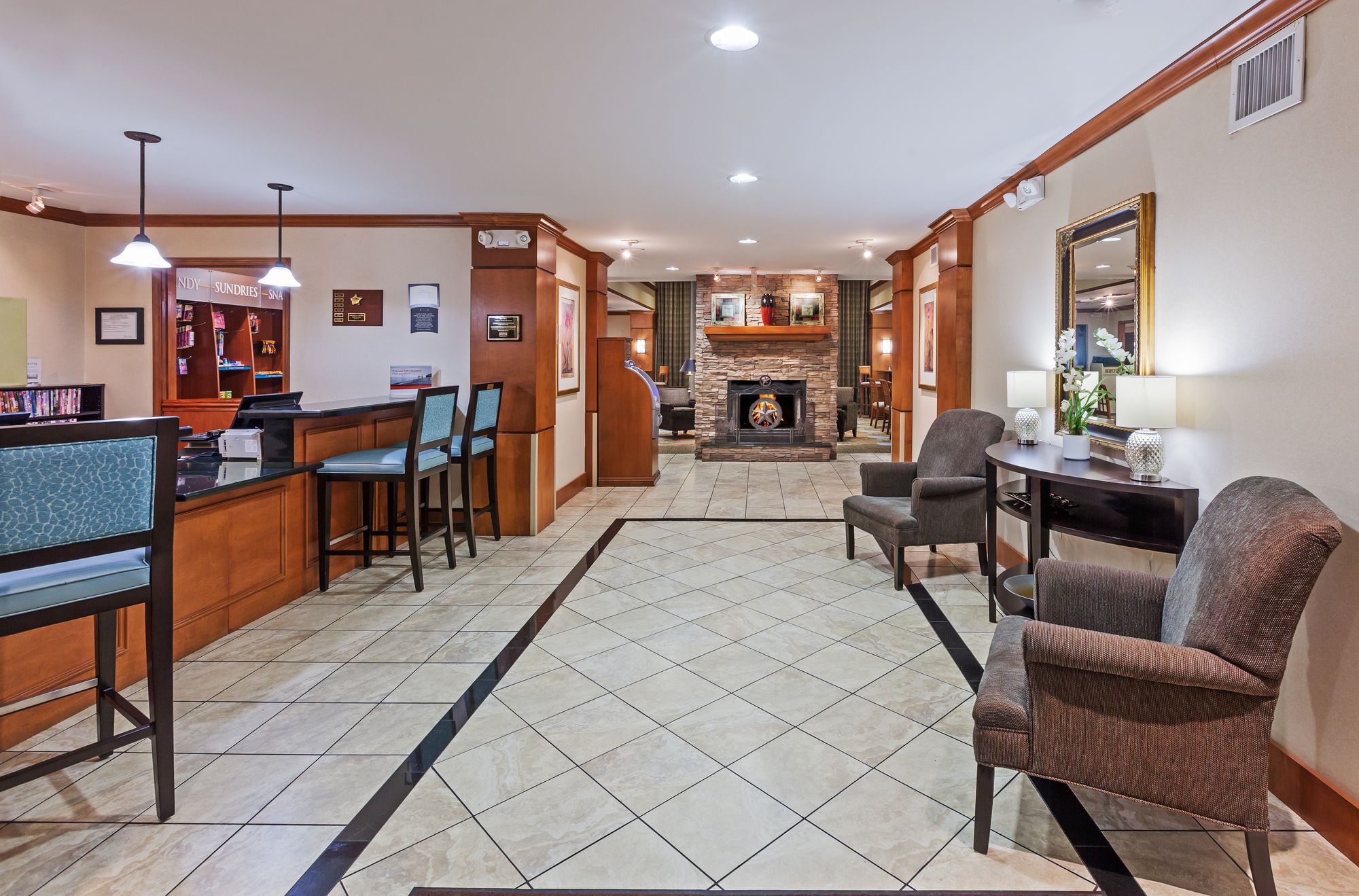 Staybridge Suites Nw Near Six Flags Fiesta