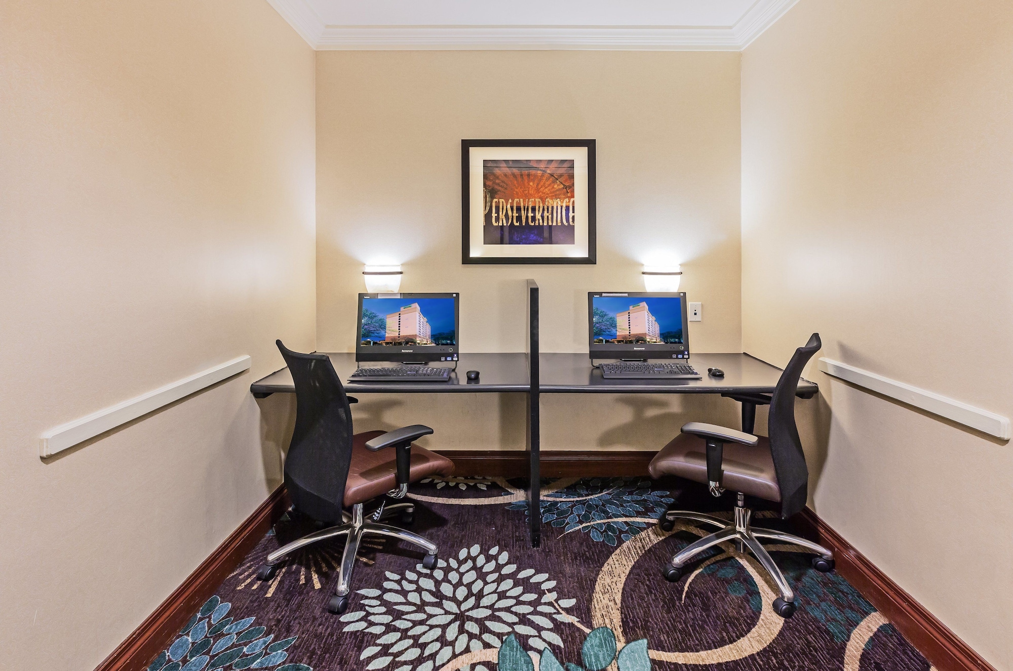 Staybridge Suites San Antonio Downtown Convention Center