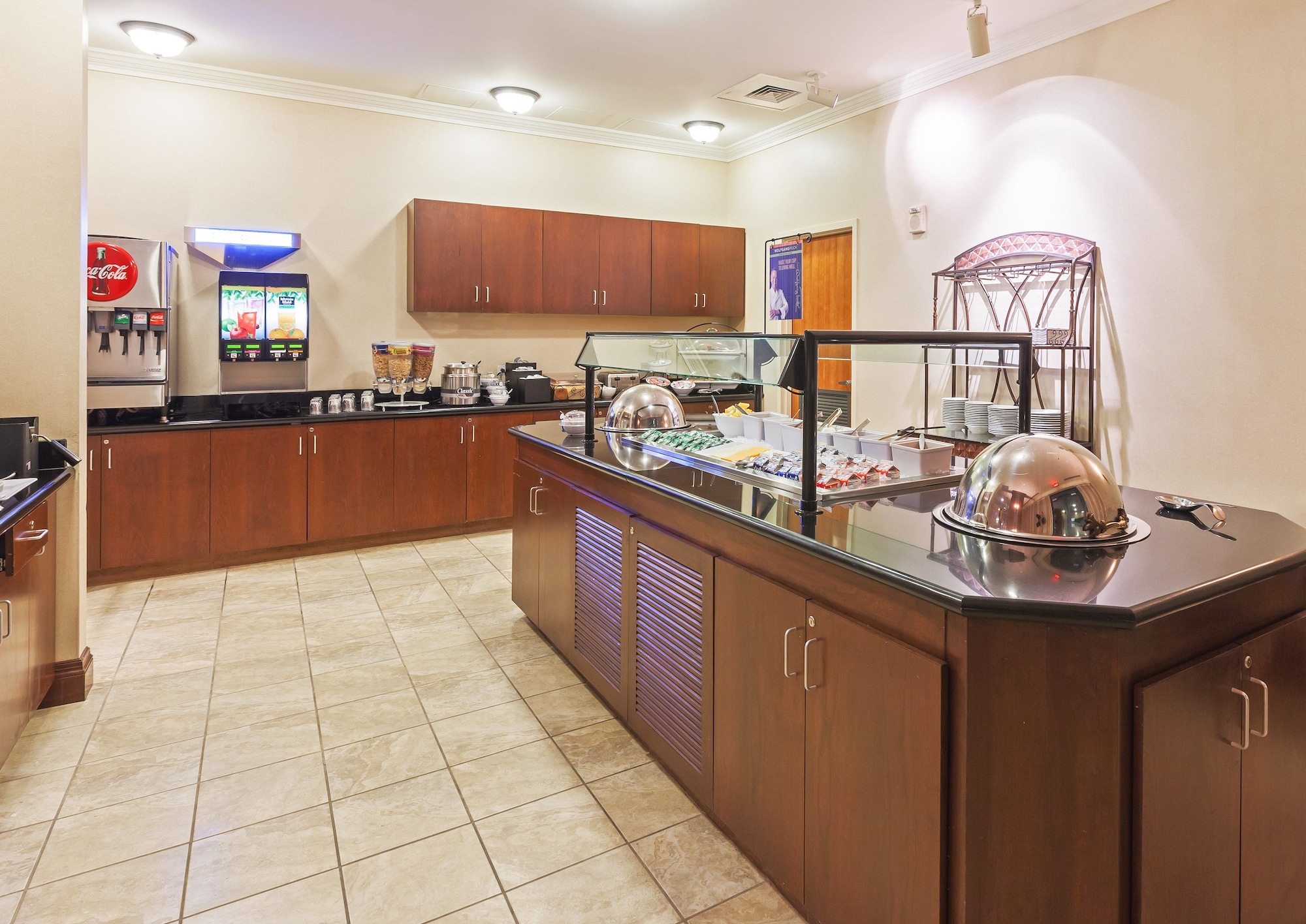 Staybridge Suites San Antonio Downtown Convention Center