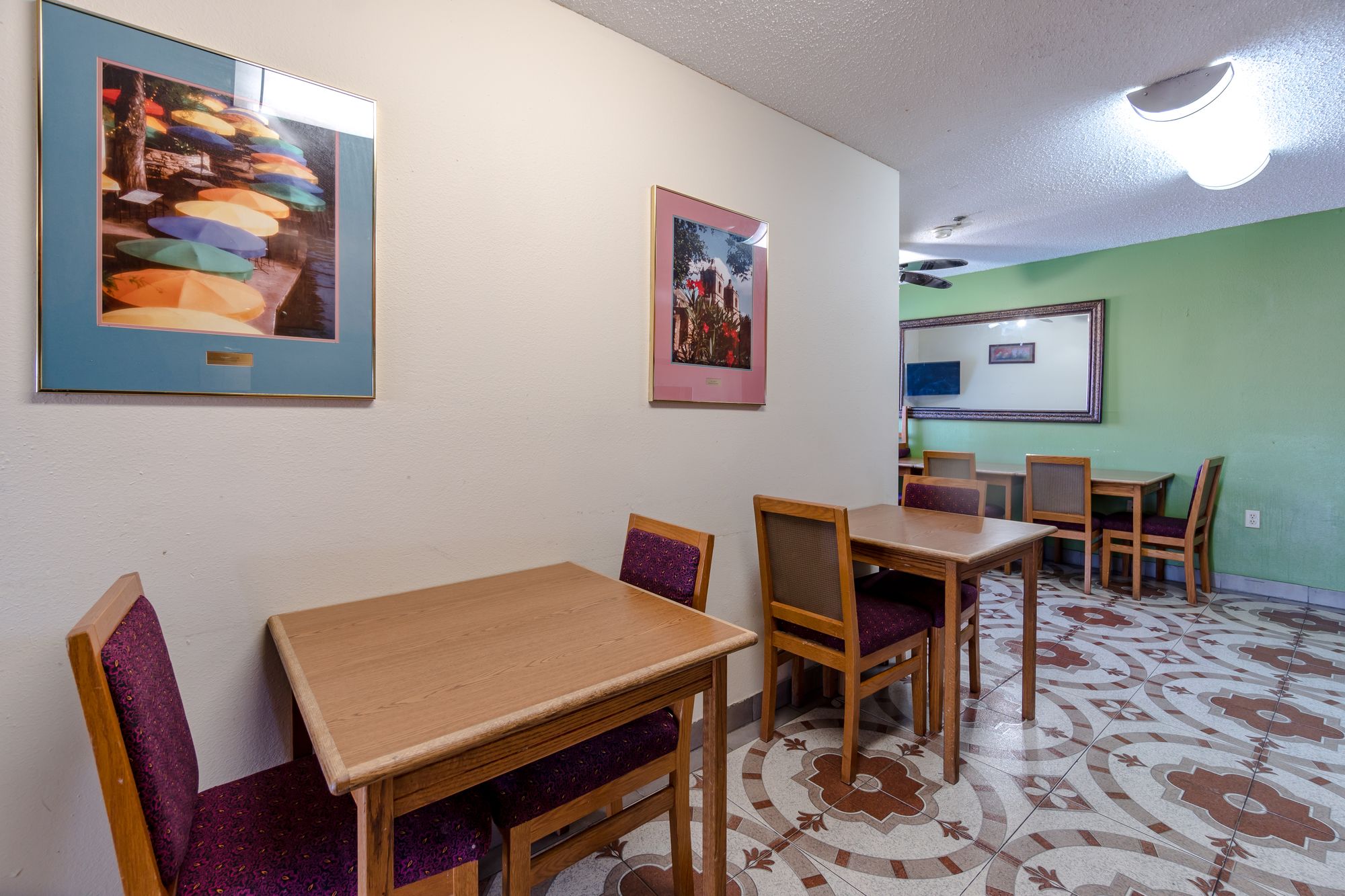 Econo Lodge San Antonio Near SeaWorld - Medical Center