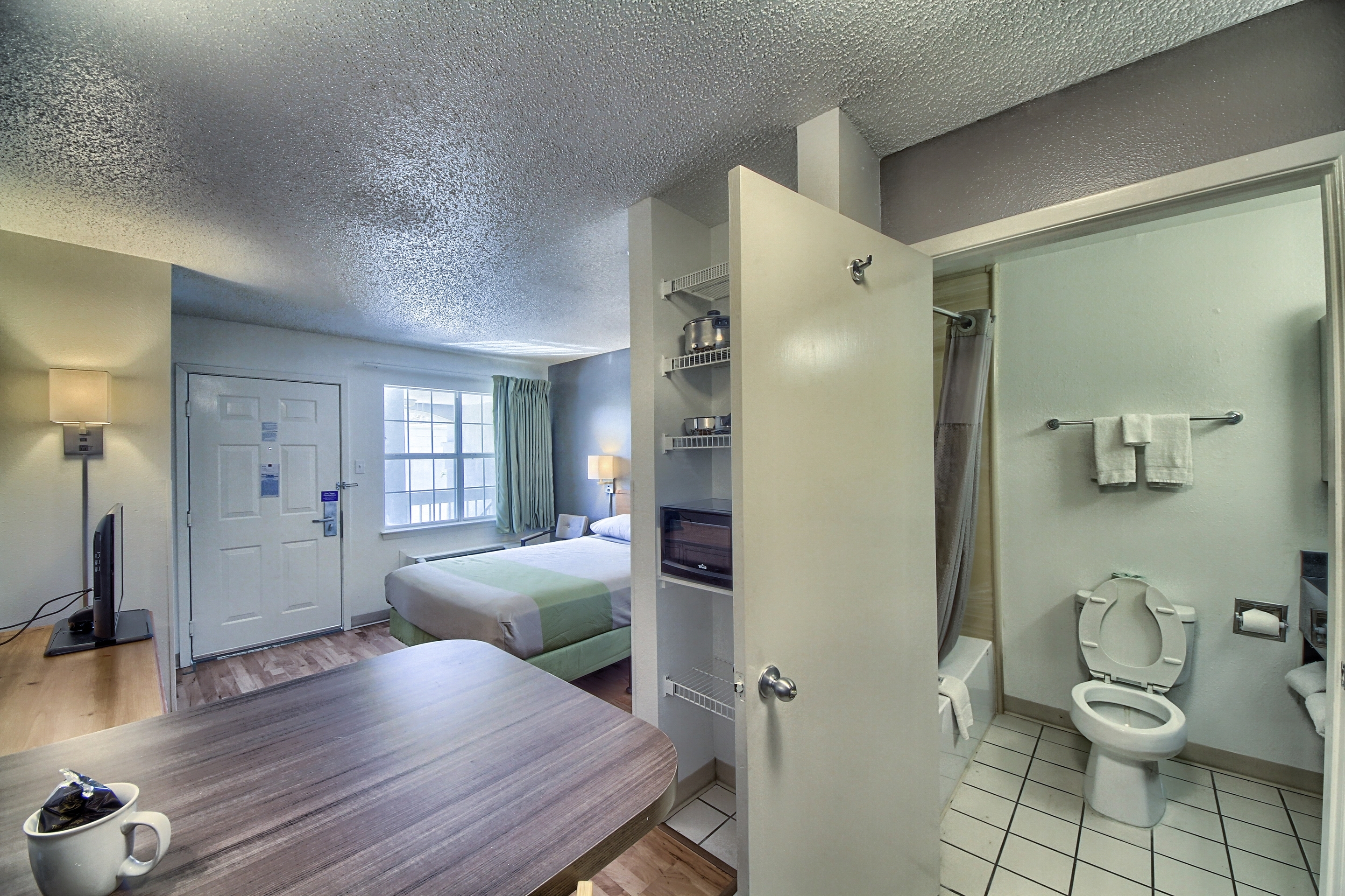 Studio 6 San Antonio - Medical Center