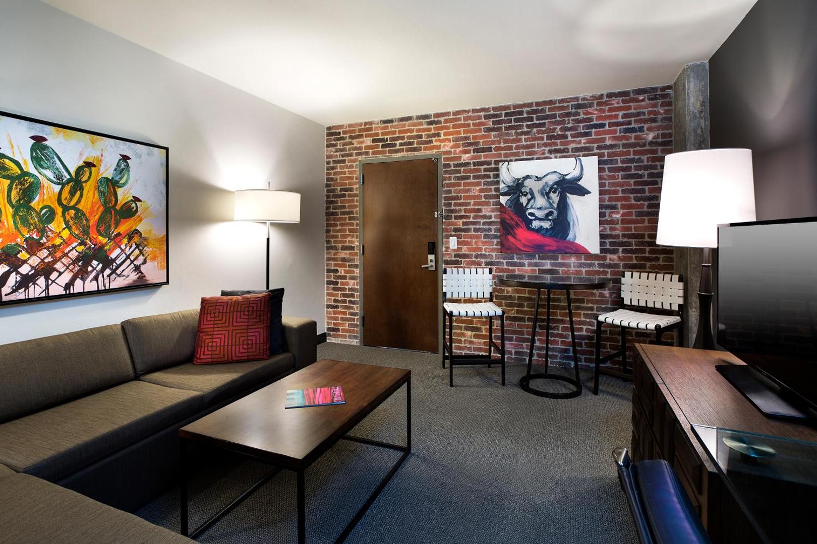 The Hotel Contessa