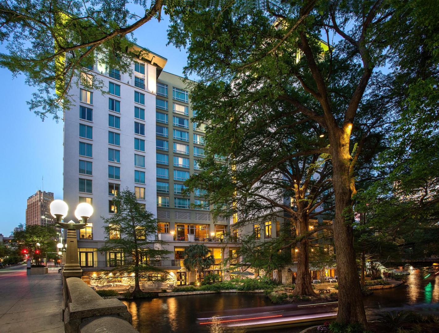The Hotel Contessa
