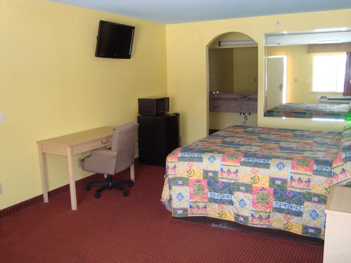 Winnquest Inn
