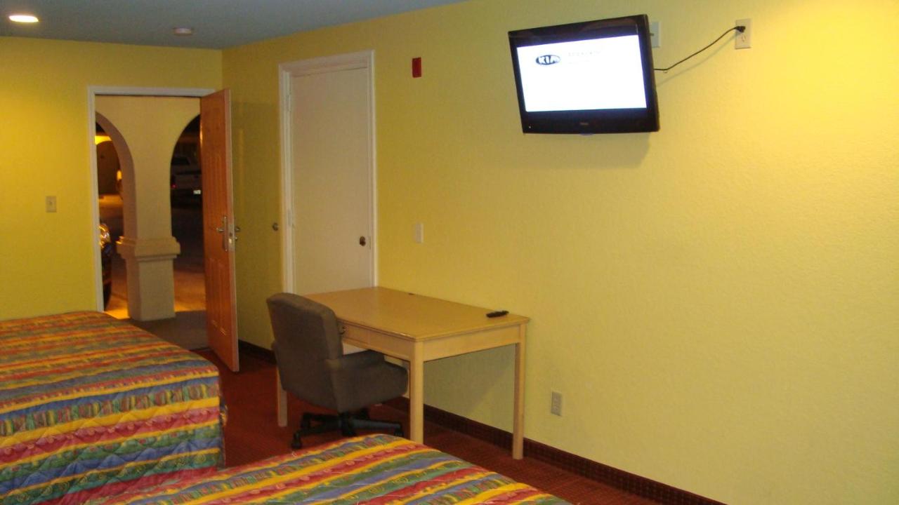 Winnquest Inn