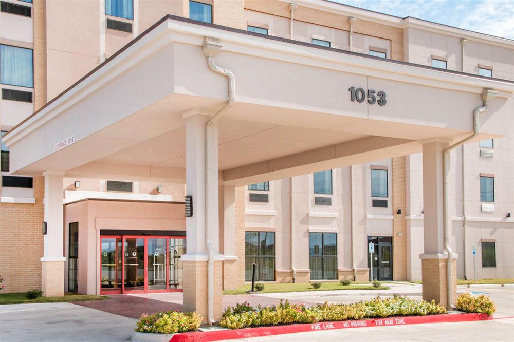 Comfort Inn & Suites