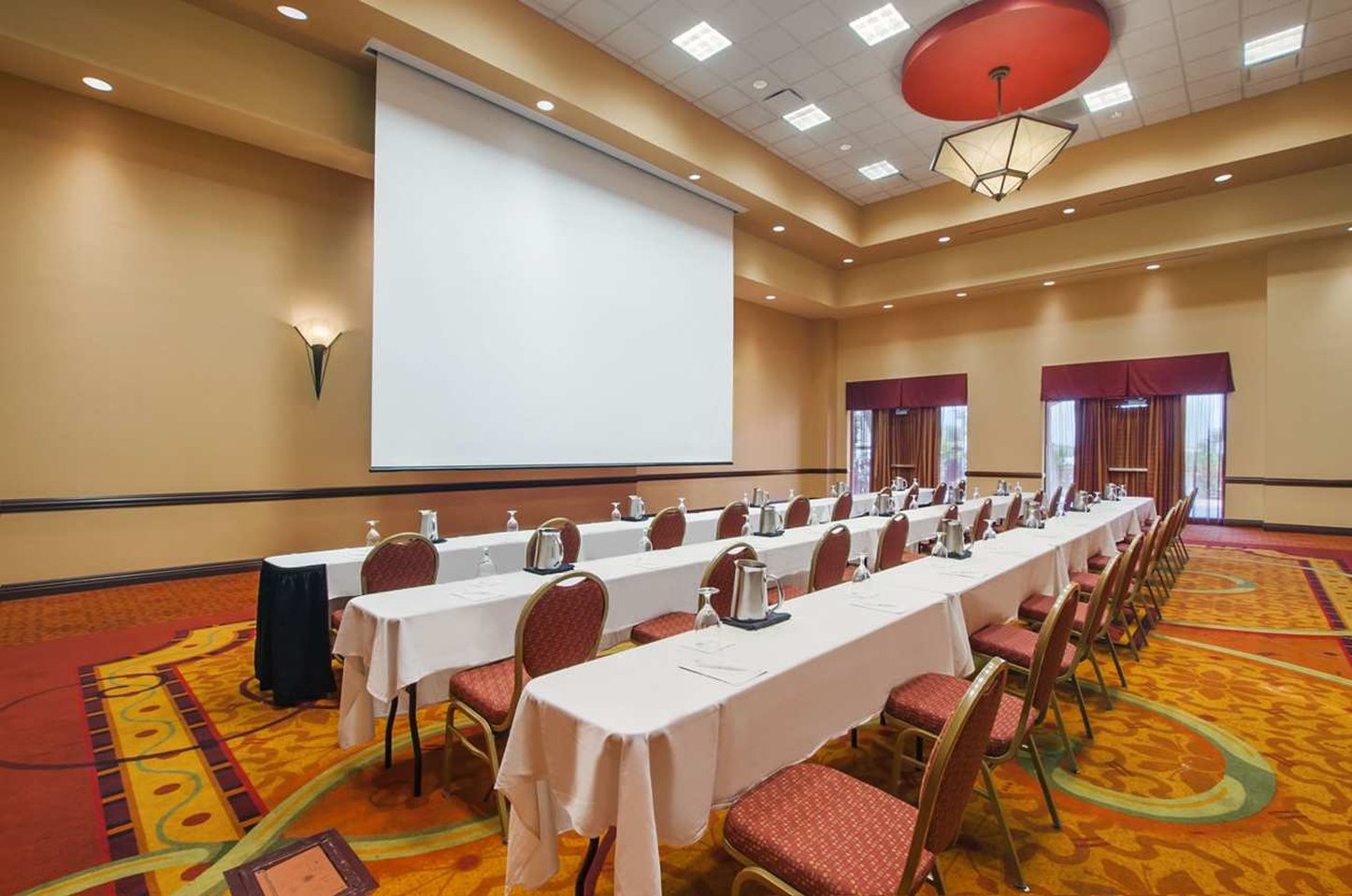 Embassy Suites San Marcos Spa & Conference