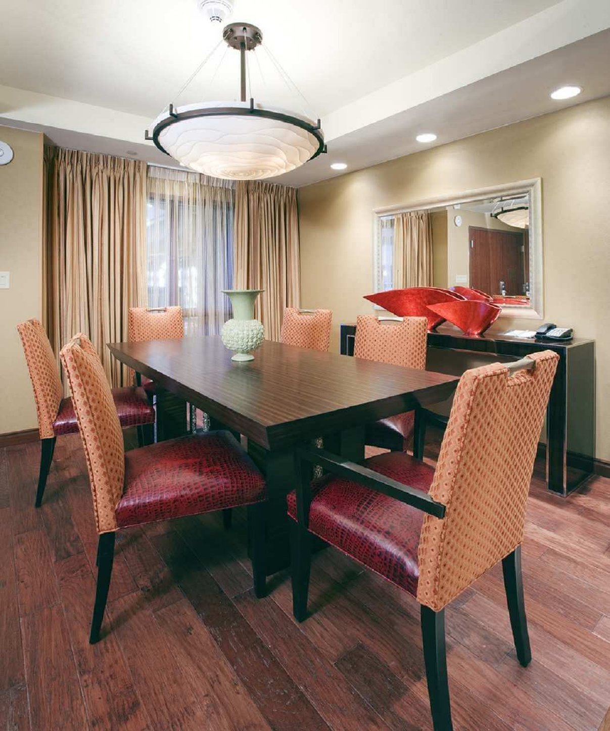 Embassy Suites San Marcos Spa & Conference