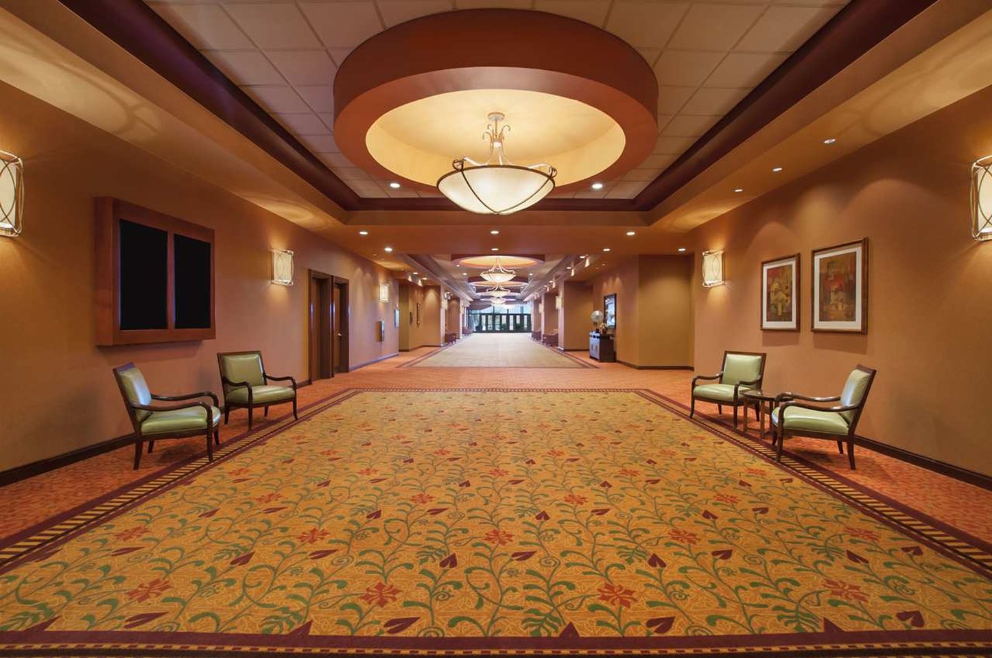 Embassy Suites San Marcos Spa & Conference