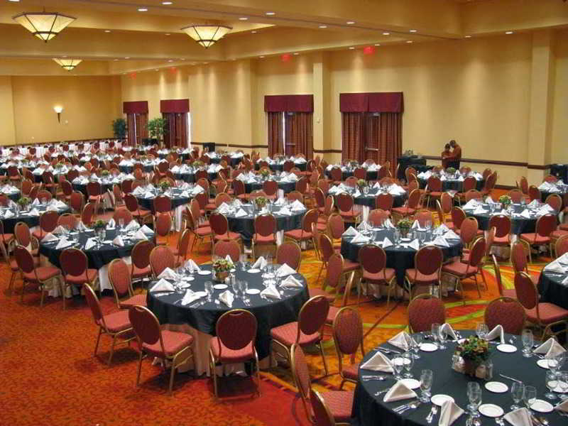Embassy Suites San Marcos Spa & Conference
