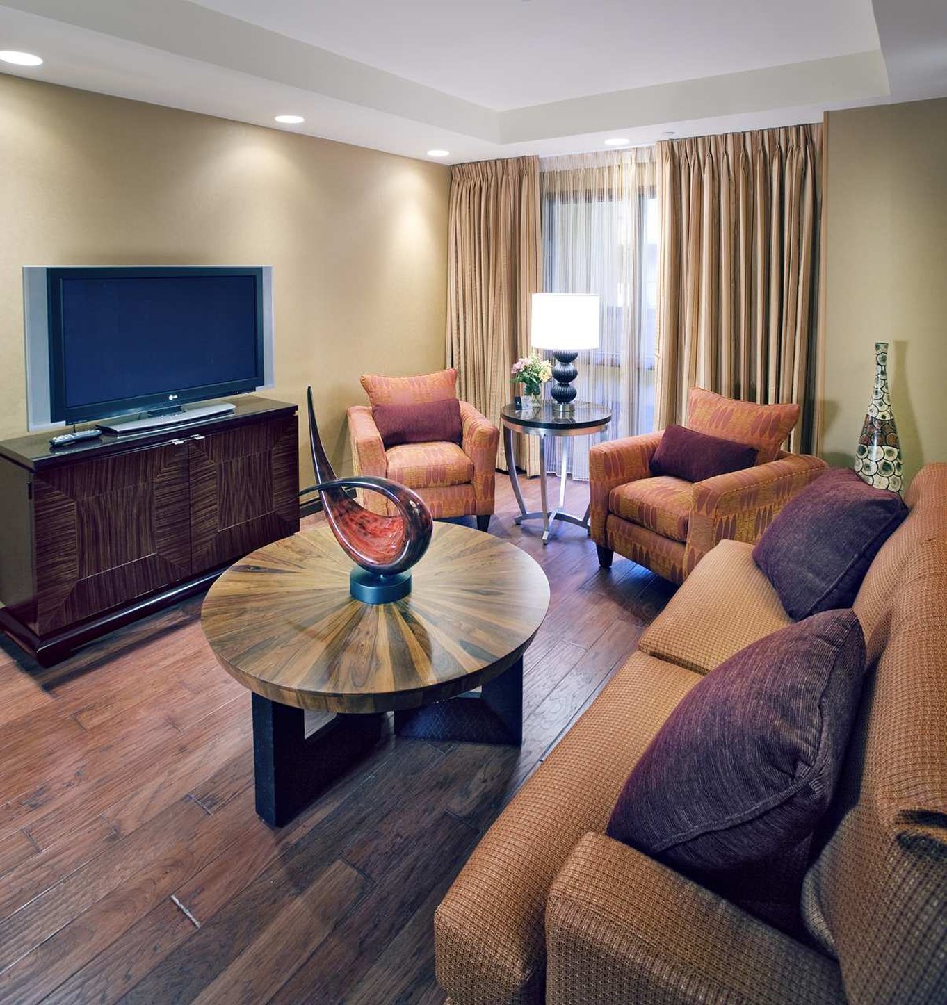 Embassy Suites San Marcos Spa & Conference