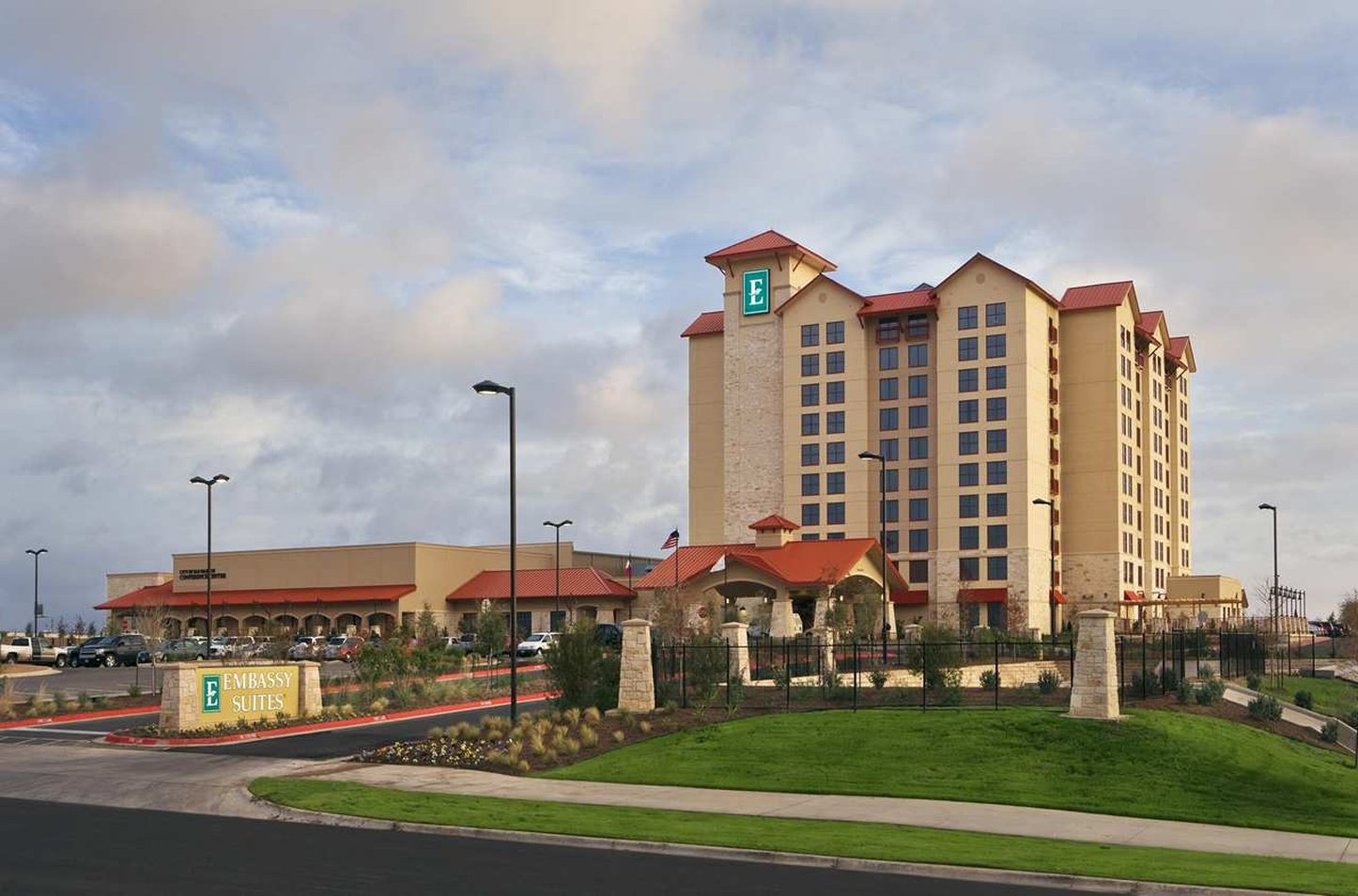 Embassy Suites San Marcos Spa & Conference