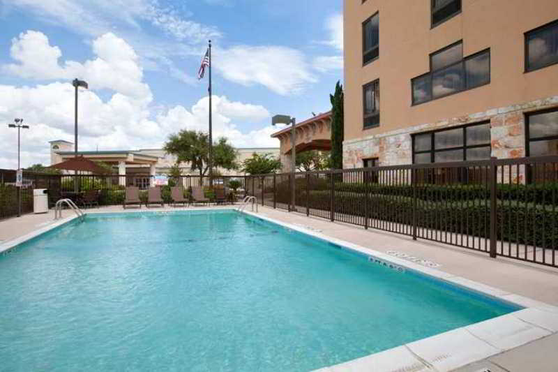 Hampton Inn & Suites San Marcos