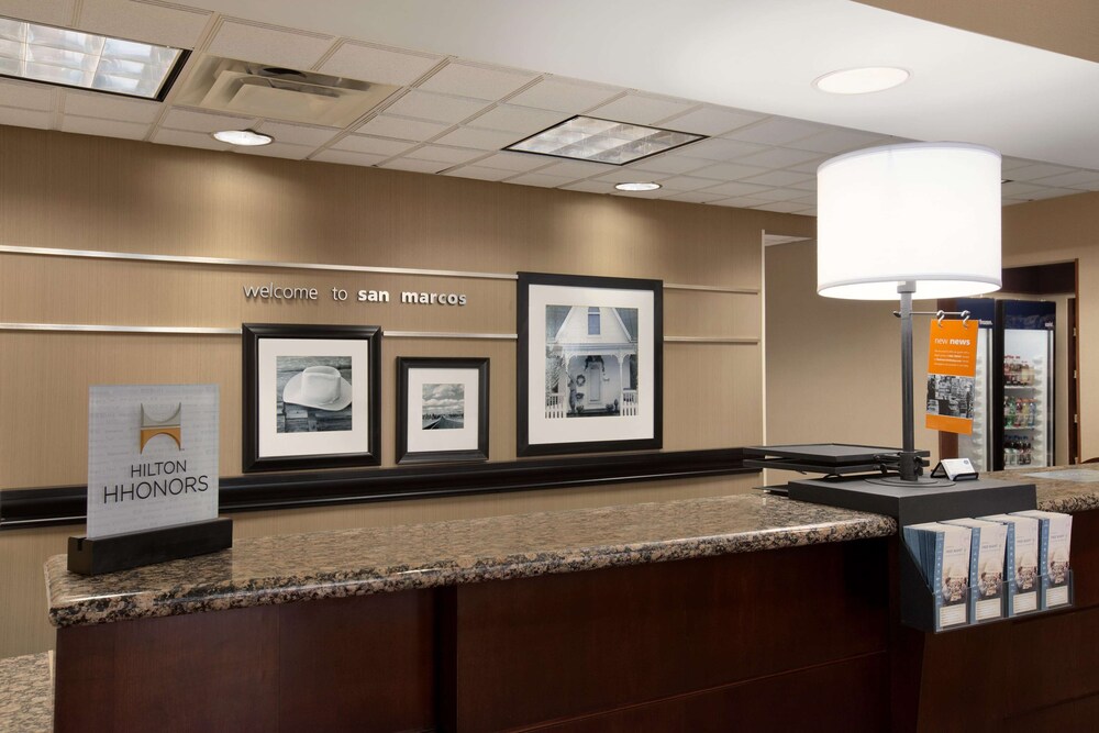 Hampton Inn & Suites San Marcos
