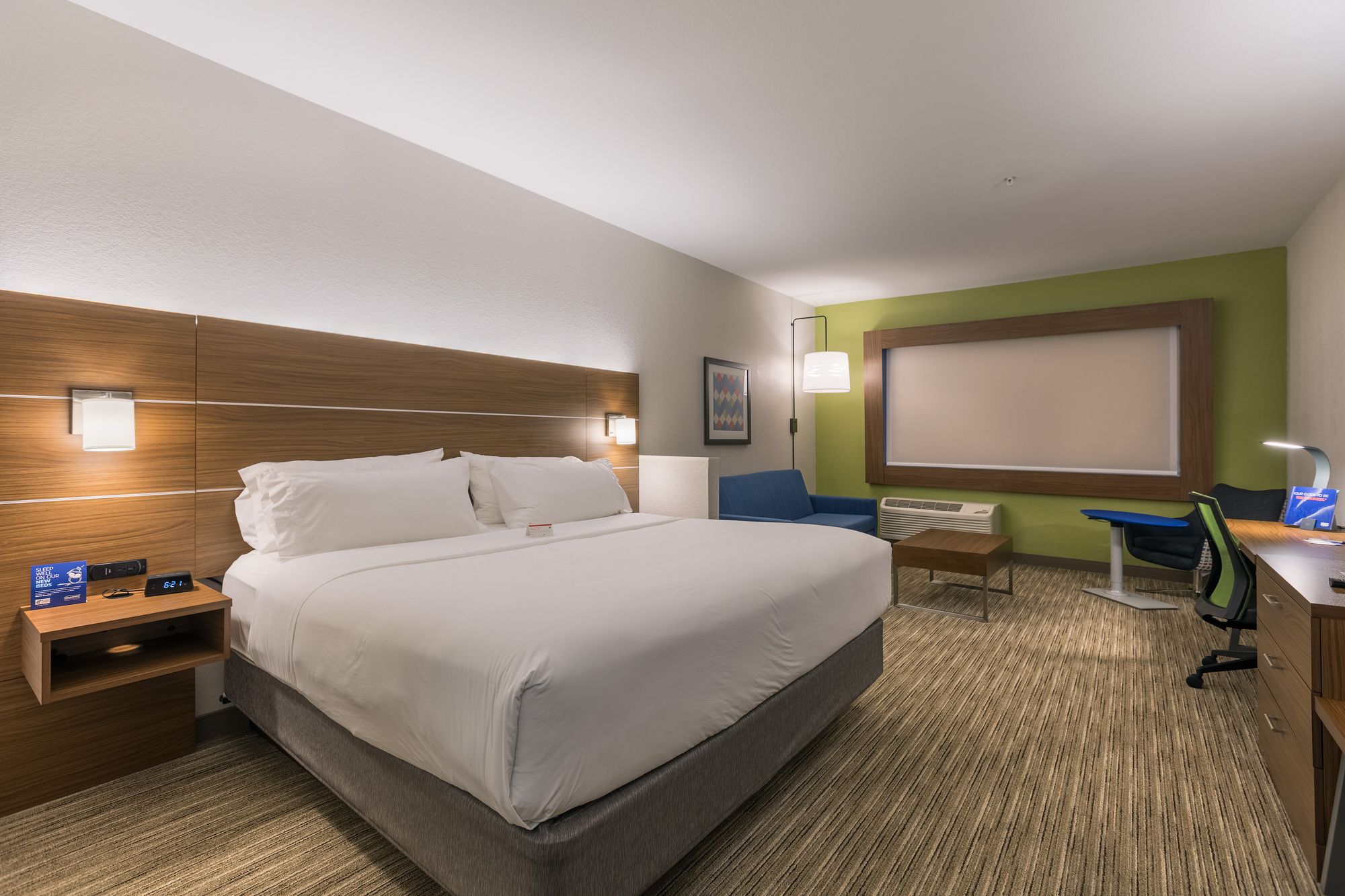 Holiday Inn Express & Suites San Marcos South