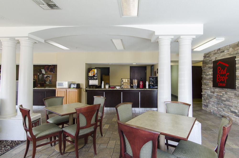 Red Roof Inn San Marcos