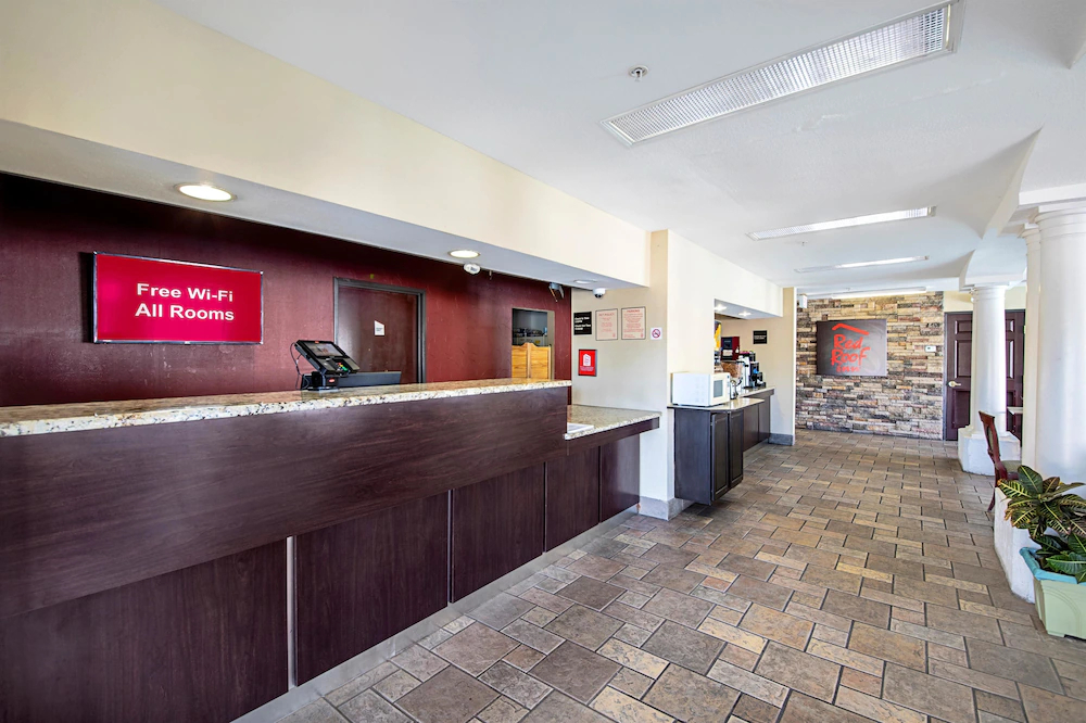Red Roof Inn San Marcos