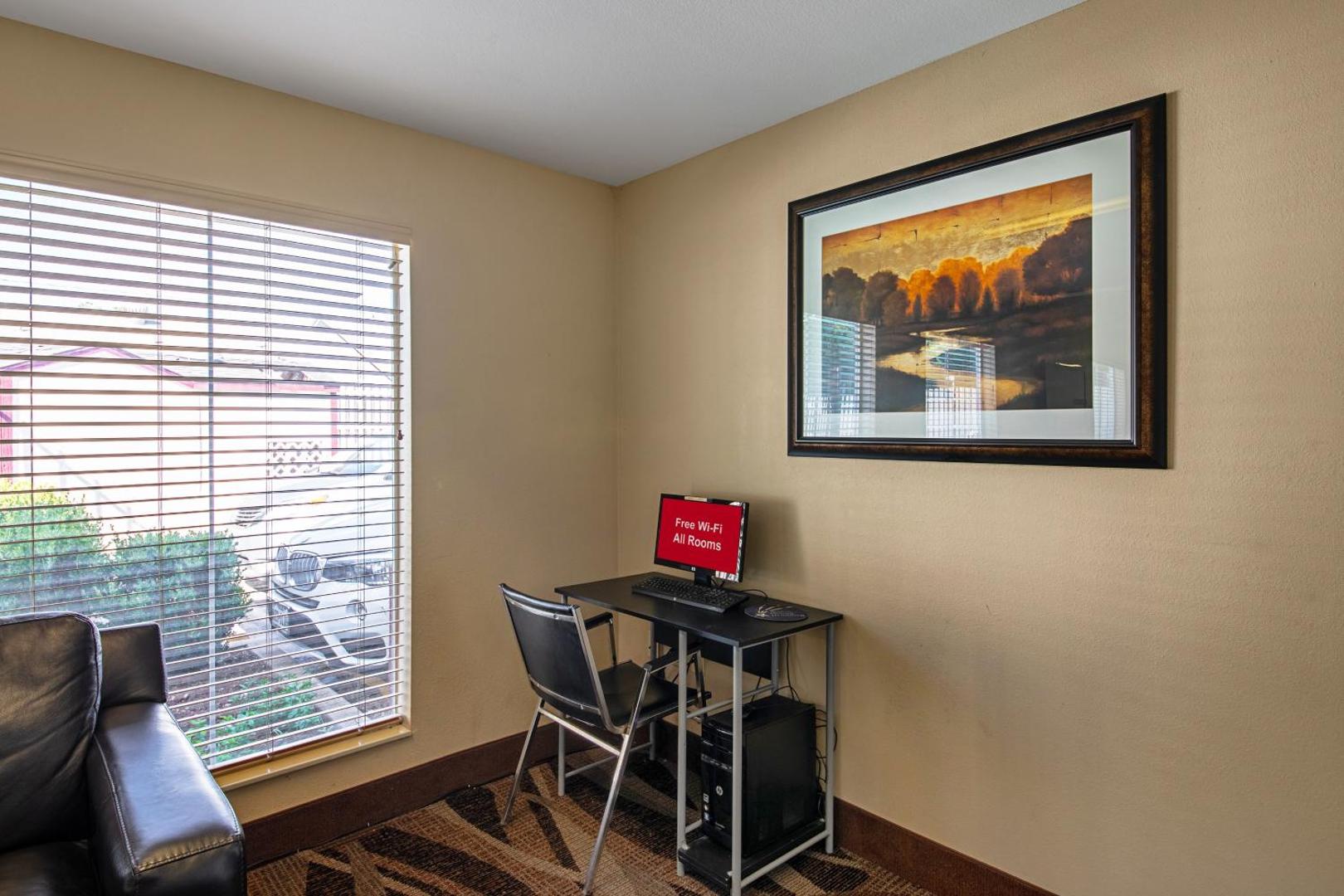 Red Roof Inn San Marcos