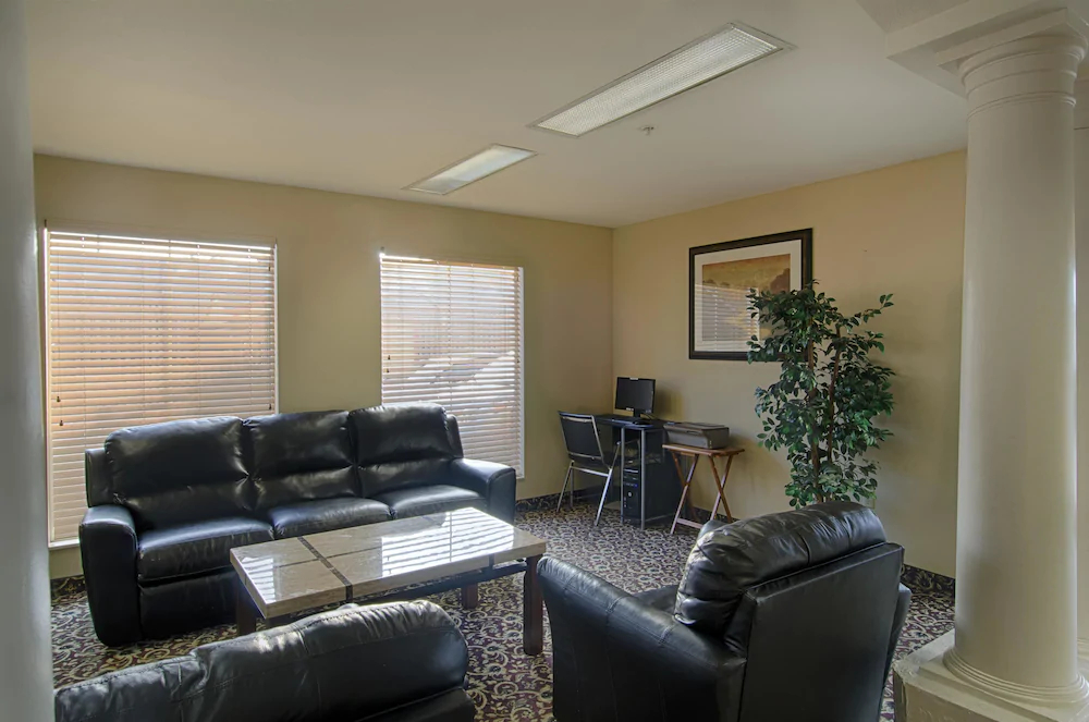 Red Roof Inn San Marcos