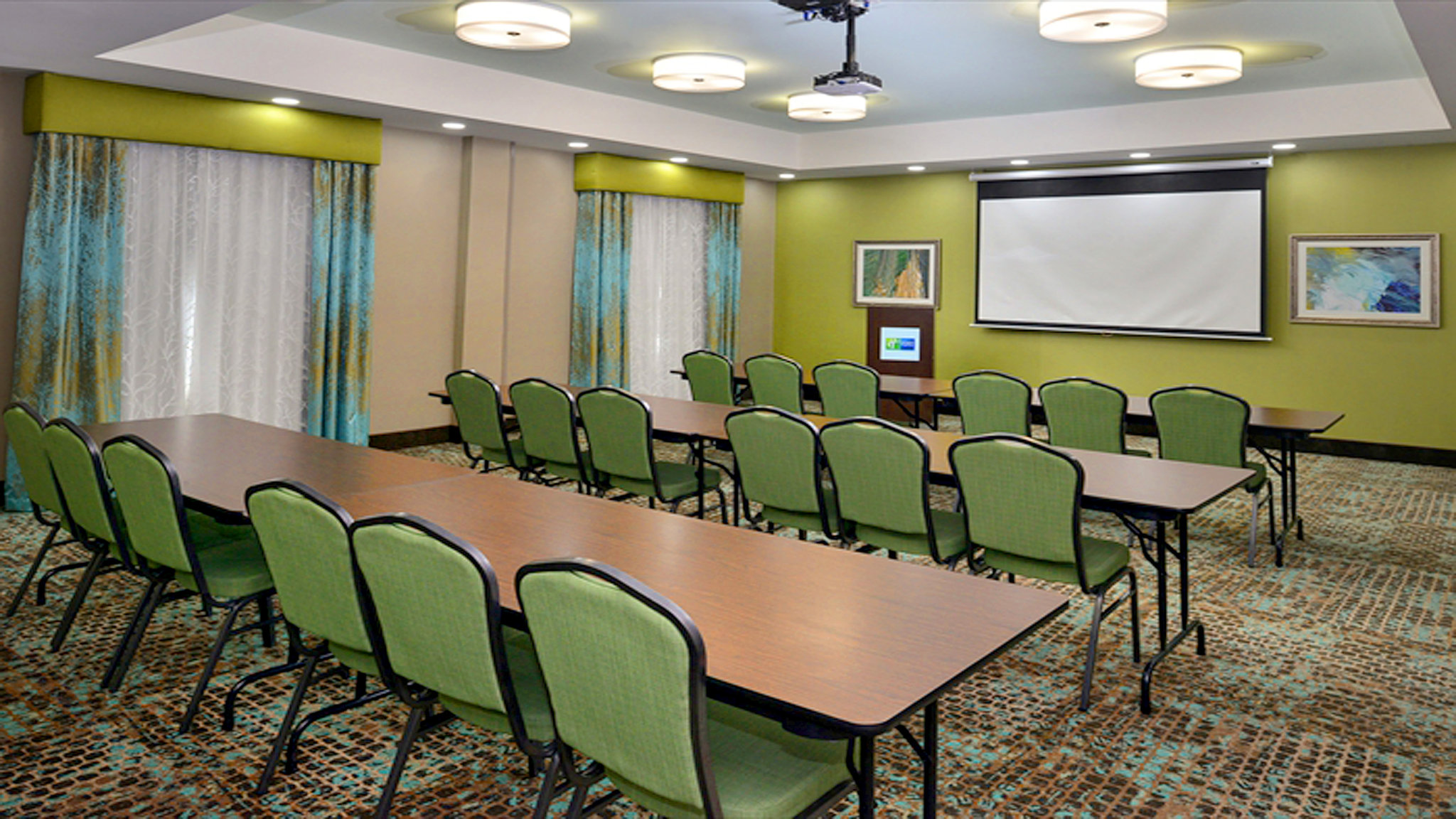 Holiday Inn Express & Suites Schulenburg