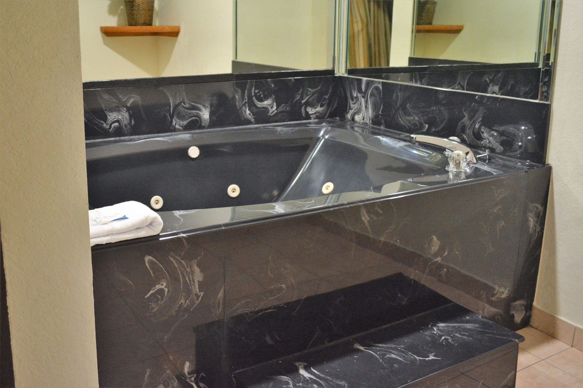 Melrose @ Seabrook, BW Signature Collection
