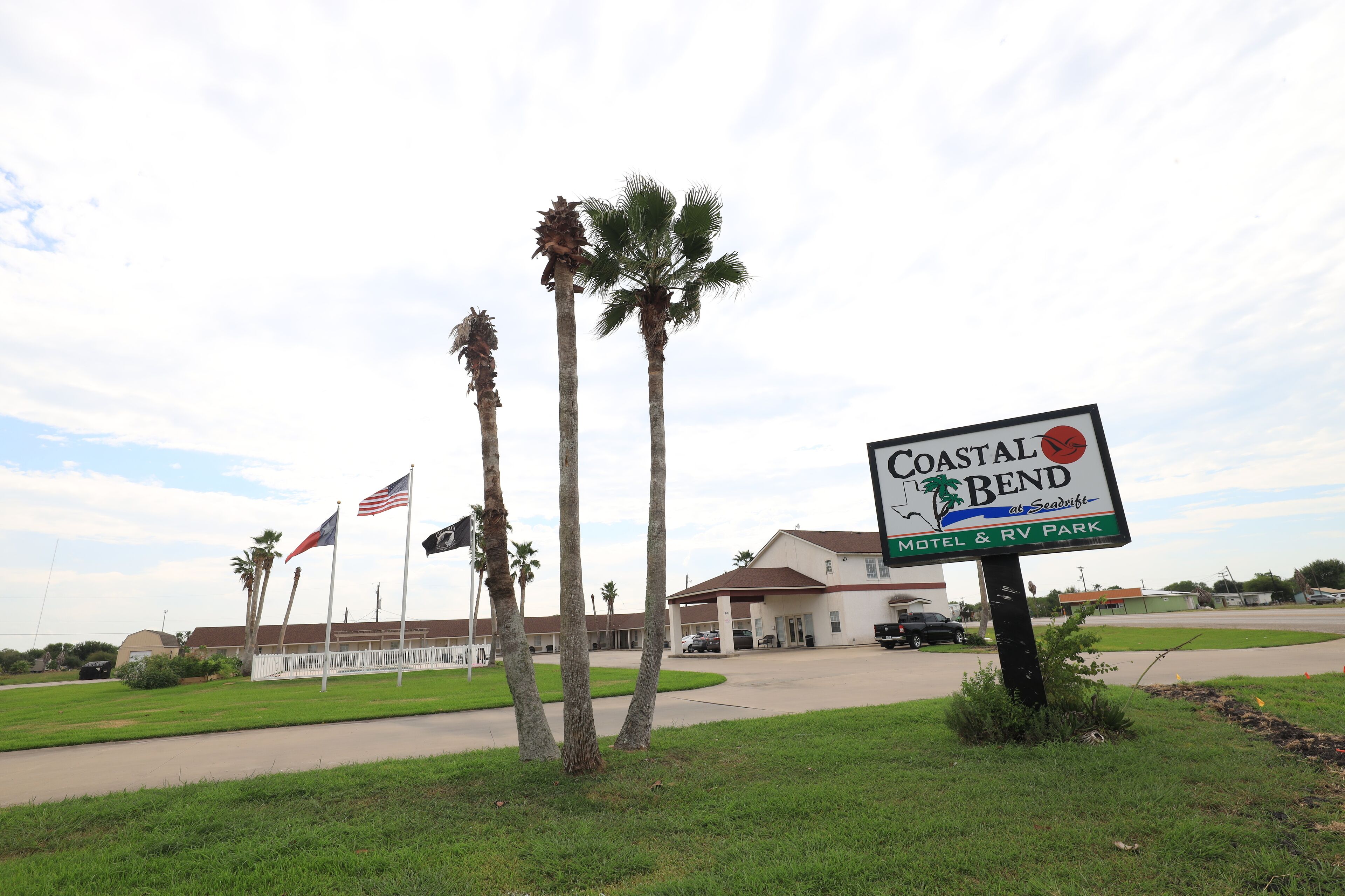 Coastal Bend Motel & RV Park