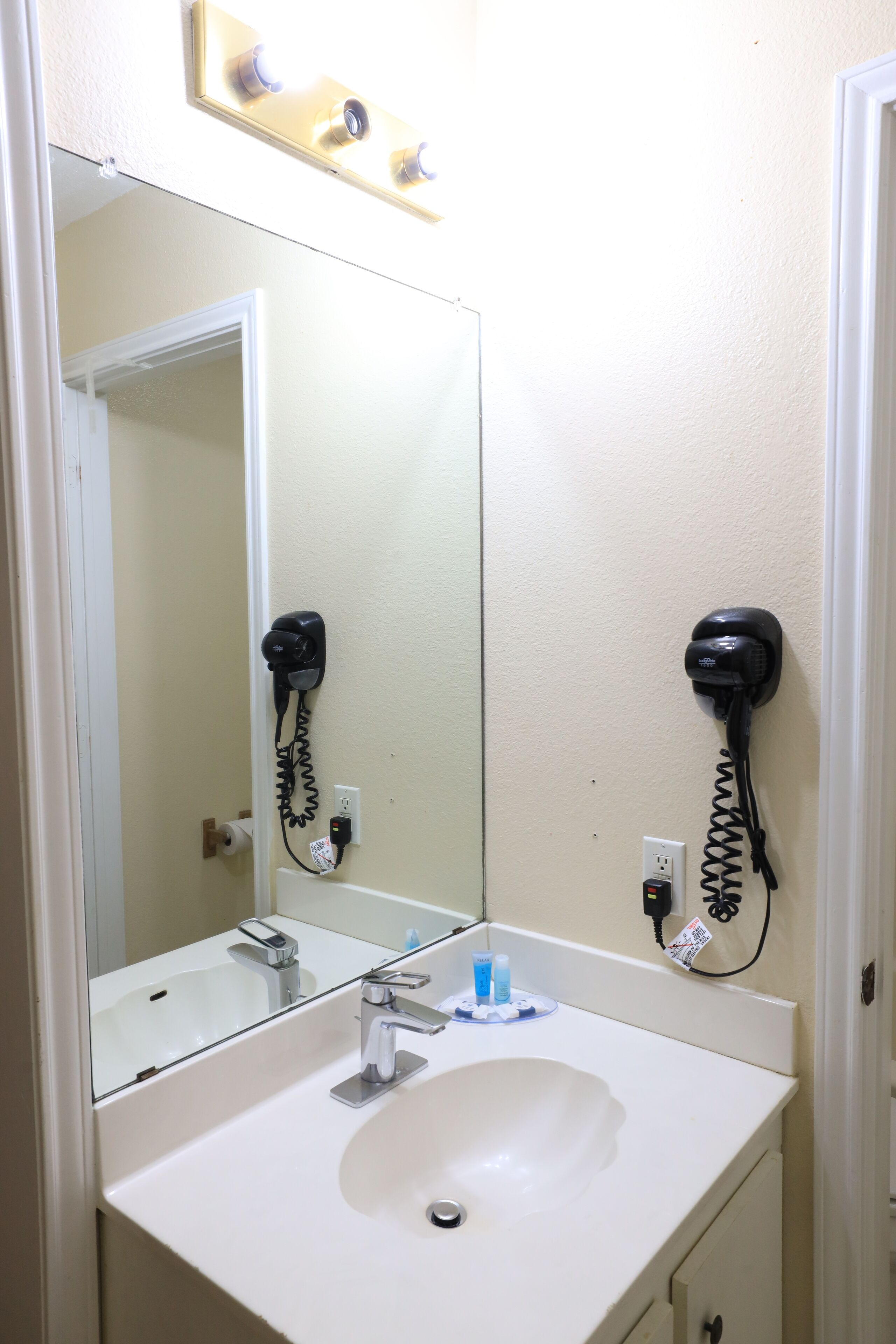 Coastal Bend Motel & RV Park