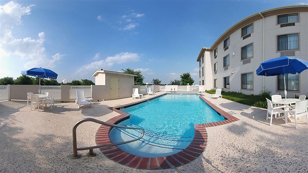 Comfort Inn & Suites - Seguin