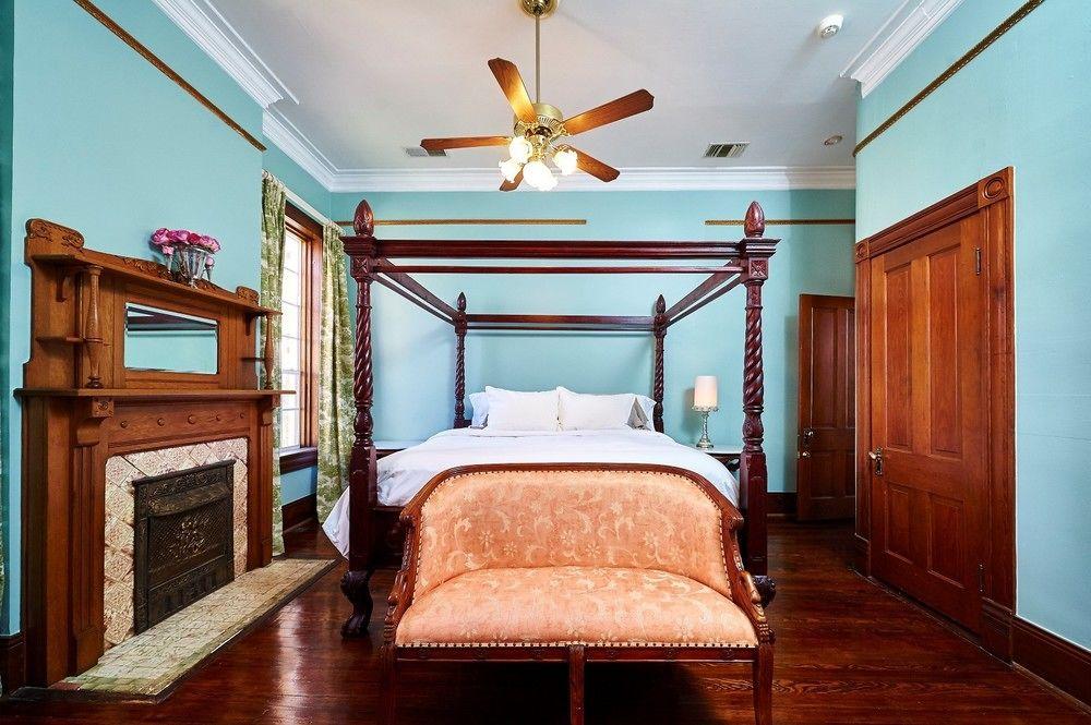 Olivia Mansion